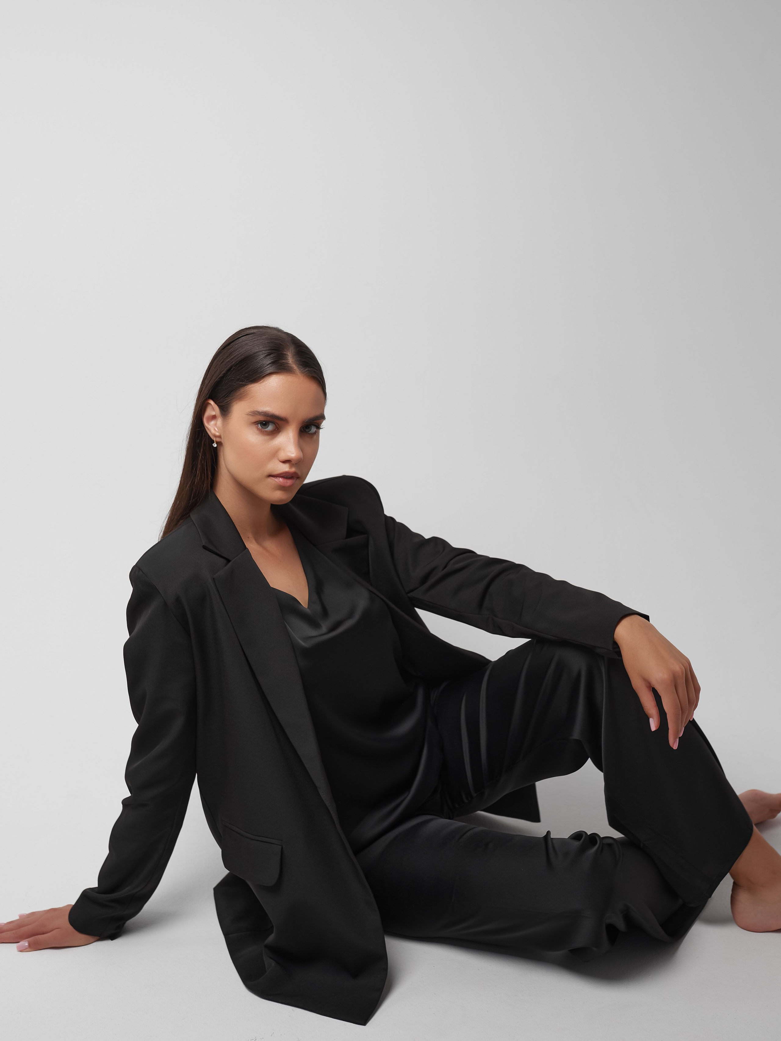 Одежда. Предметный фотограф, инфографика и видео в Санкт-Петербурге