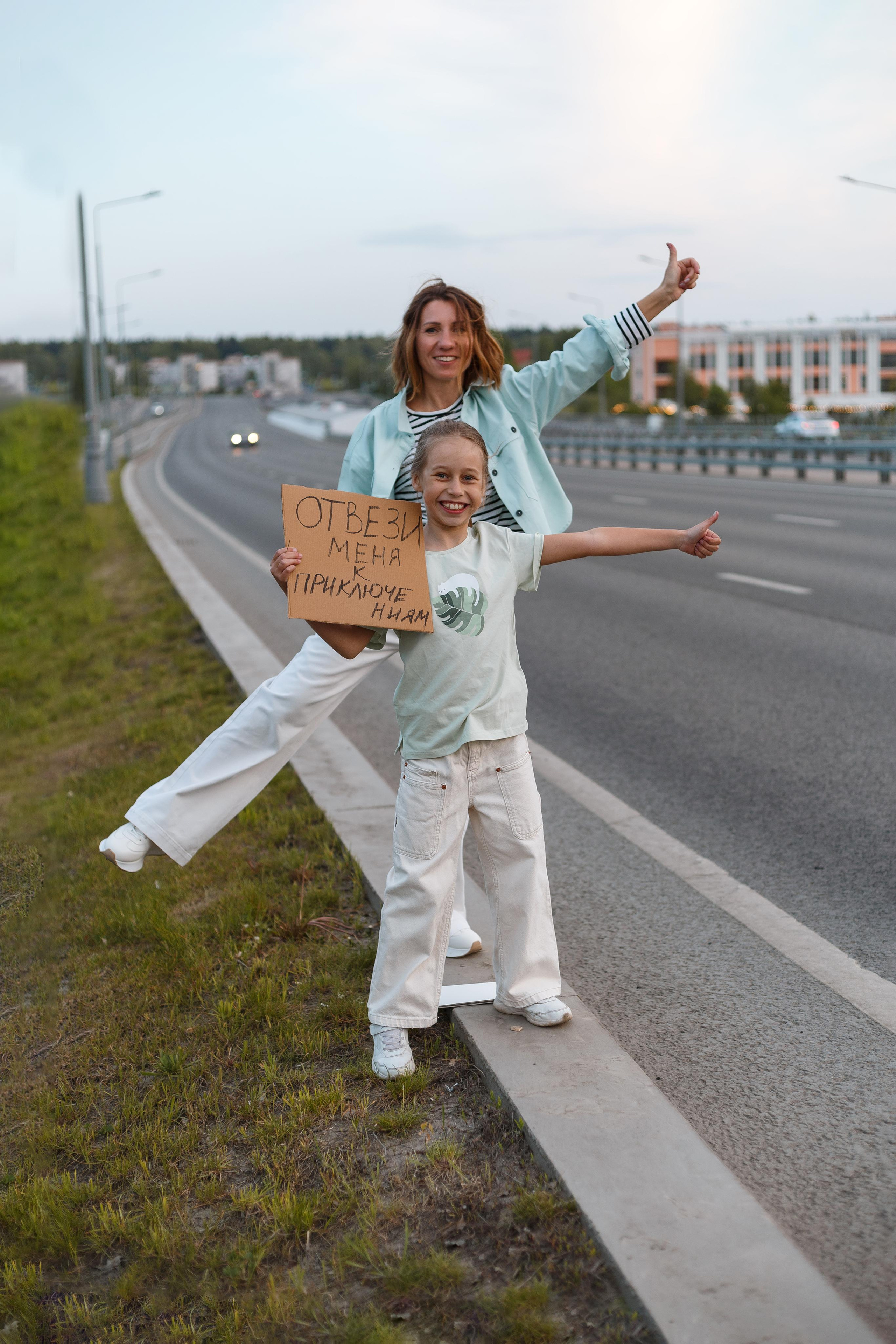 Организатор авторских туров с детьми Светлана. Фотограф брендов в Санкт-Петербурге Полина Суворова