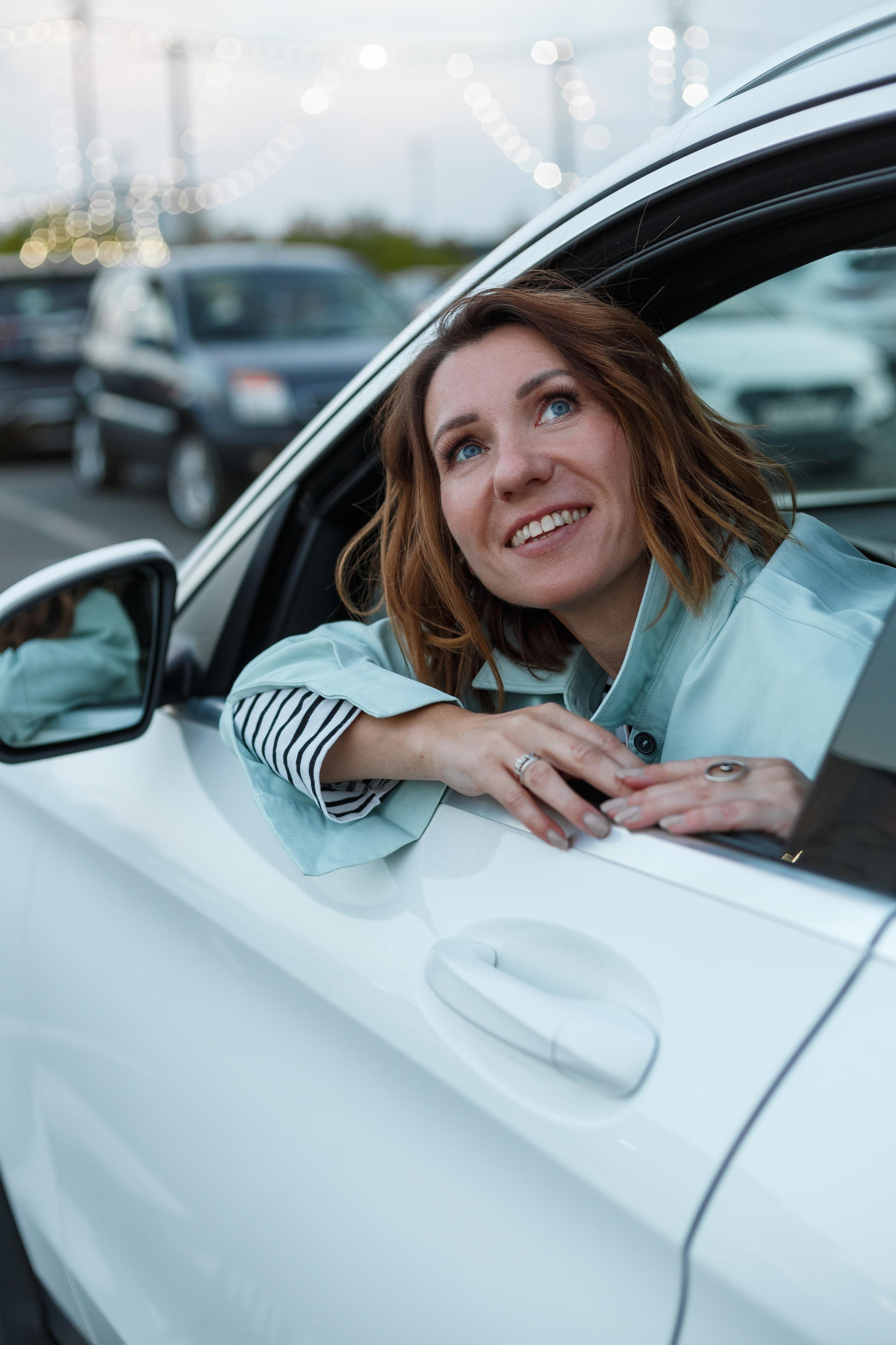 Организатор авторских туров с детьми Светлана. Фотограф брендов в Санкт-Петербурге Полина Суворова