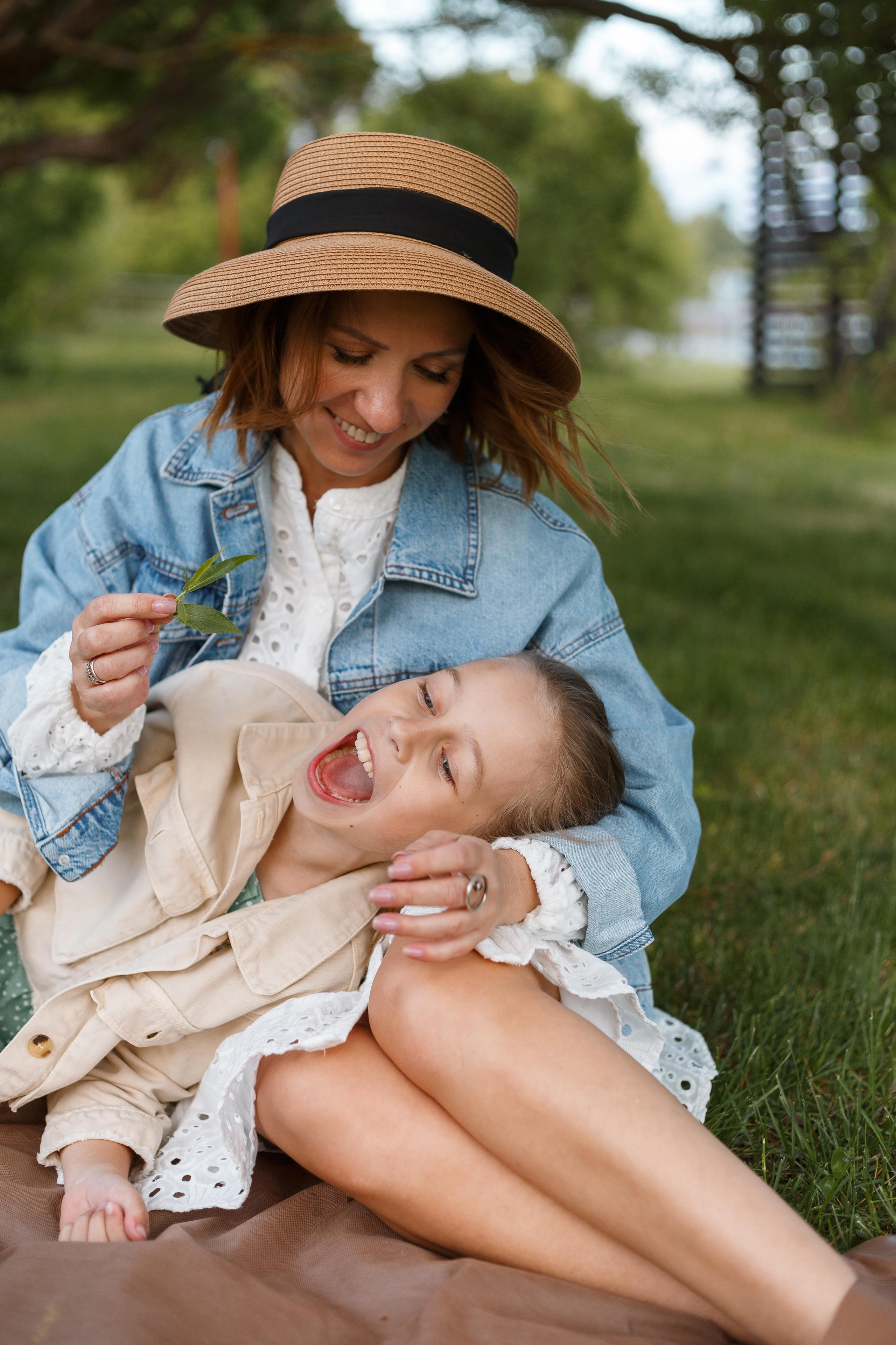 Организатор авторских туров с детьми Светлана. Фотограф брендов в Санкт-Петербурге Полина Суворова