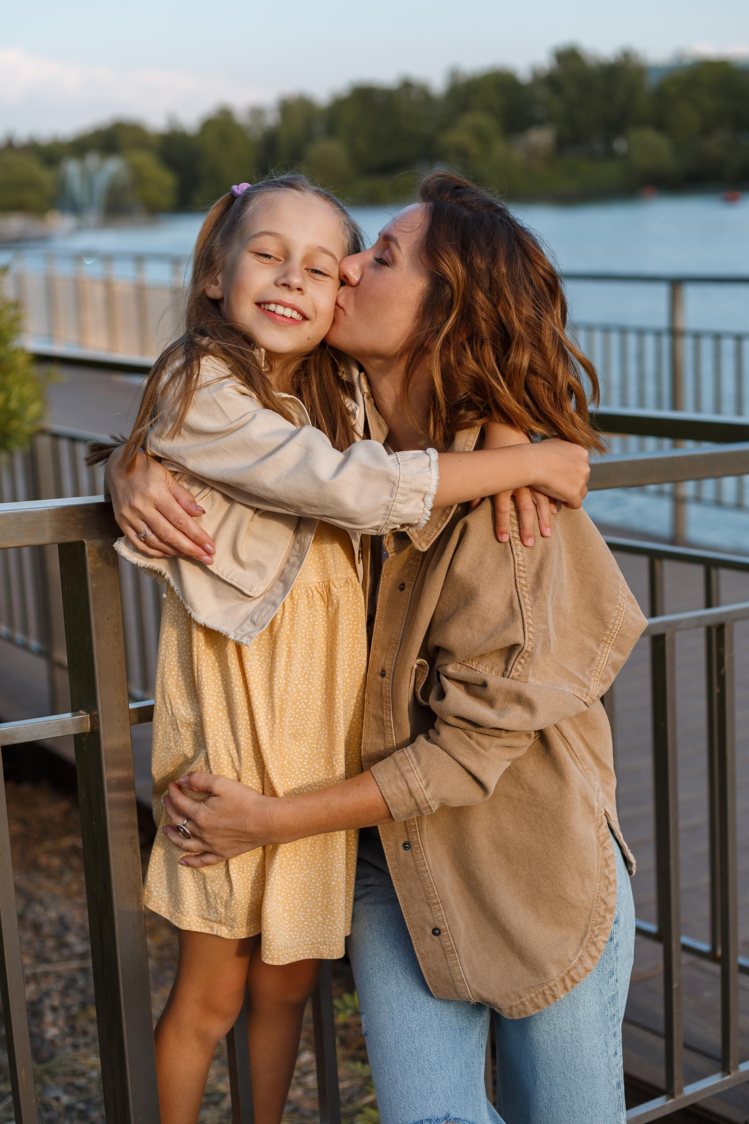 Организатор авторских туров с детьми Светлана. Фотограф брендов в Санкт-Петербурге Полина Суворова