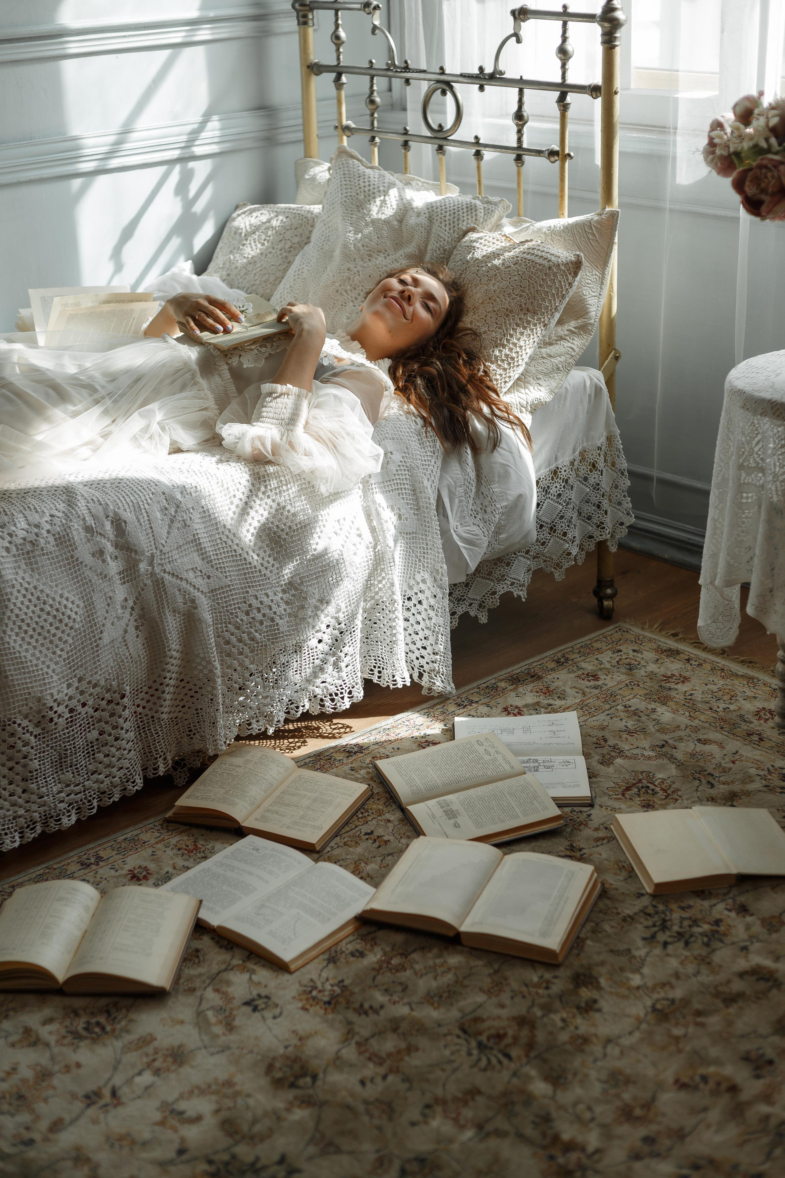 Эксперт по текстам и продвижению Екатерина. Фотограф брендов в Санкт-Петербурге Полина Суворова