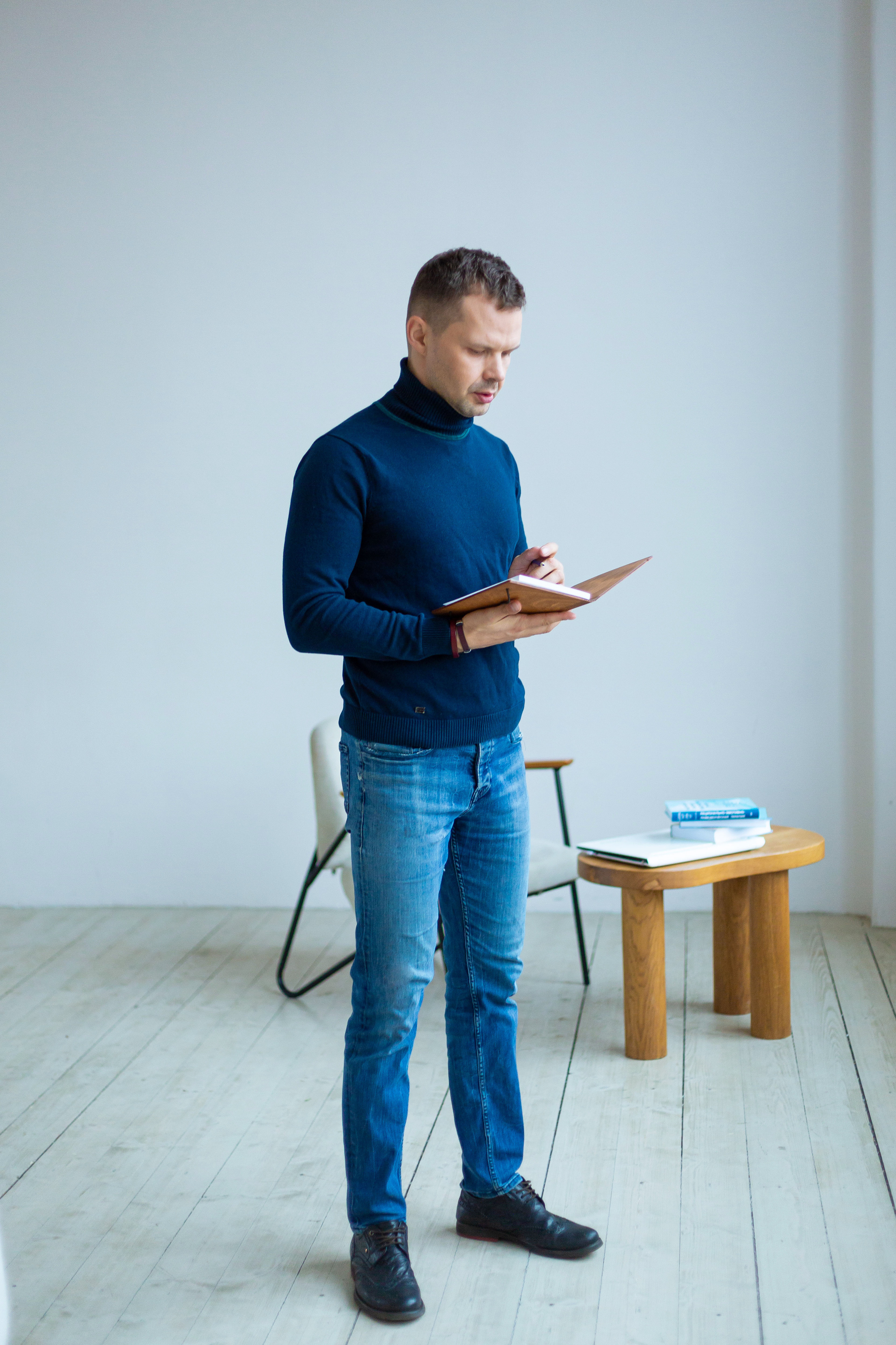 Психолог Артём. Фотограф брендов в Санкт-Петербурге Полина Суворова