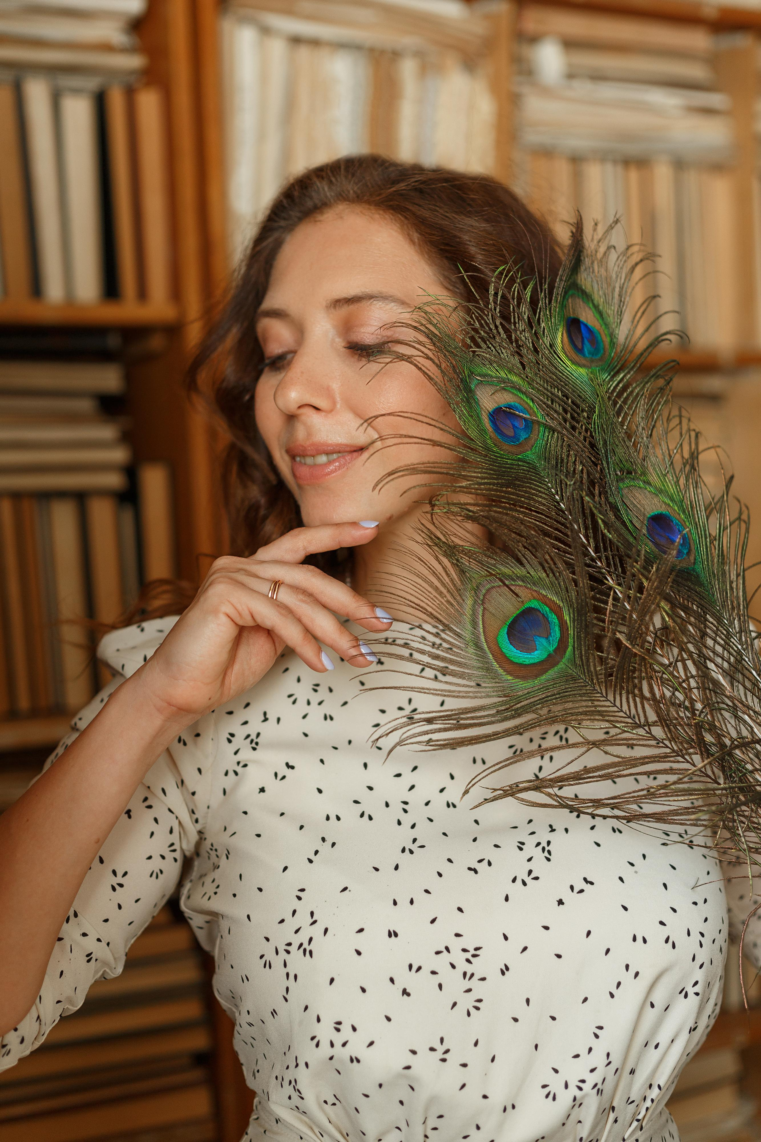 Эксперт по текстам и продвижению Екатерина. Фотограф брендов в Санкт-Петербурге Полина Суворова