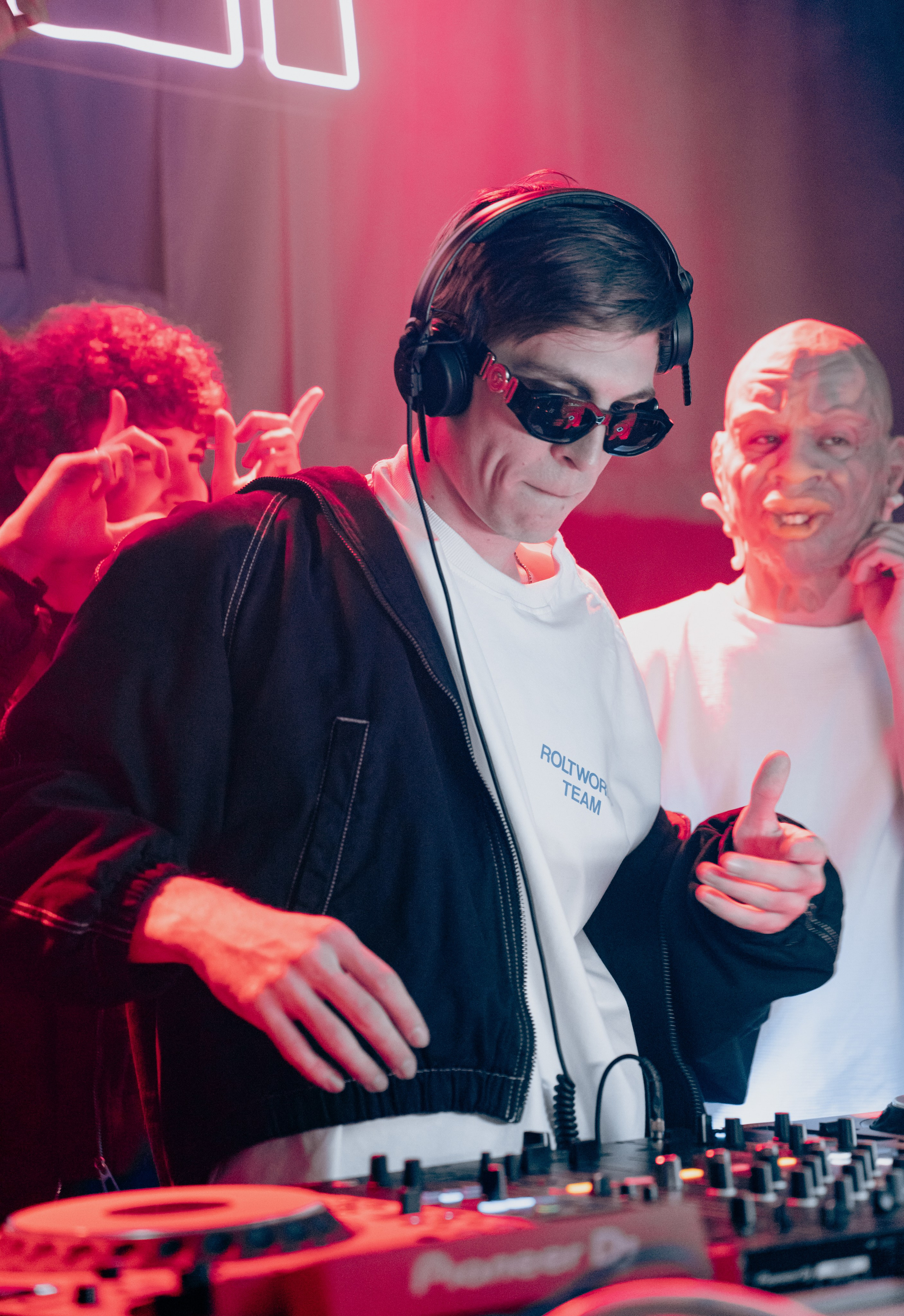 Only Birthday Party & 2HUG + Secret Guest / @Небесный сад. Концертный фотограф в Краснодаре