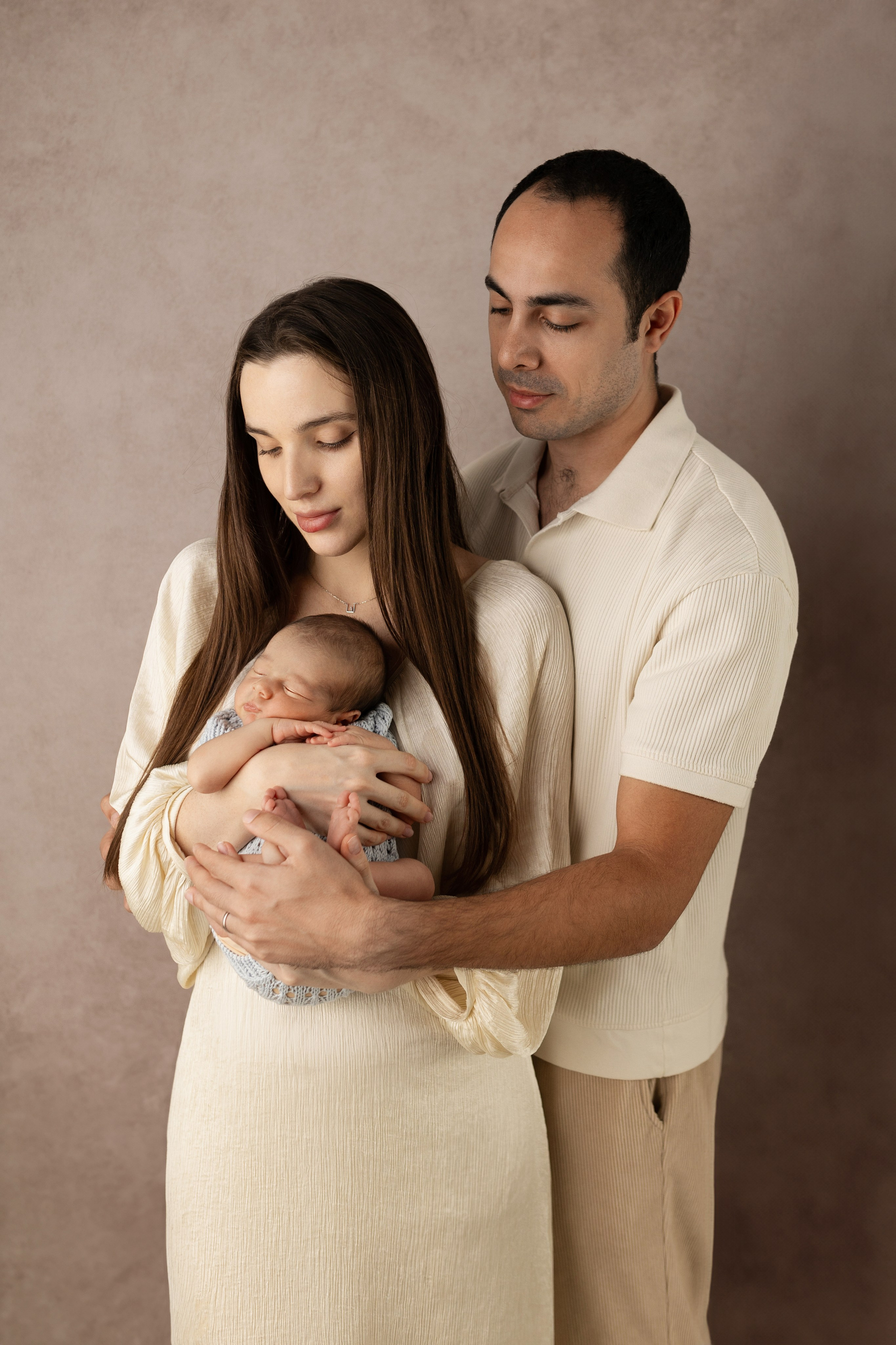 Адам. Лилия Алтухова — фотограф новорожденных в Москве и области