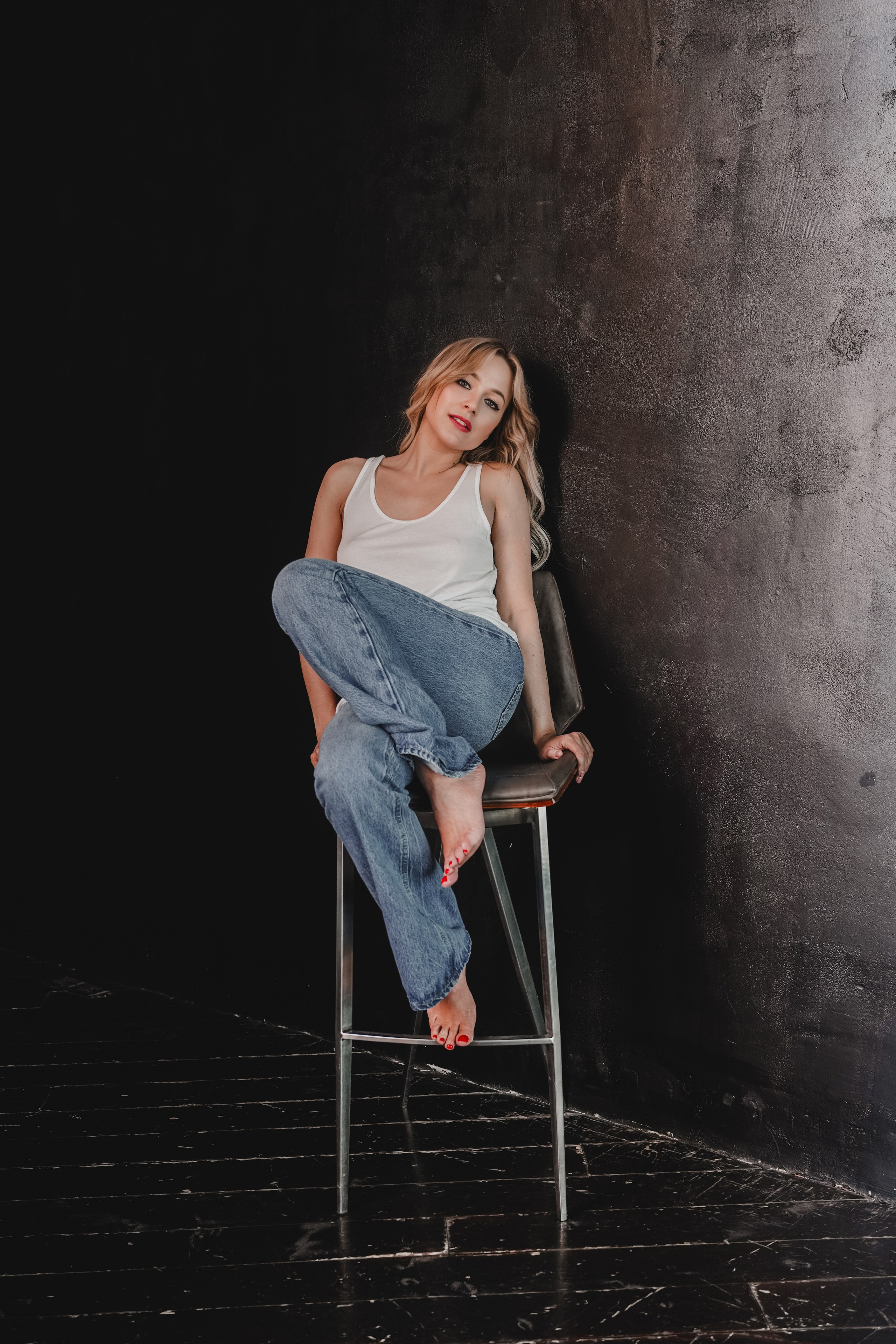 Индивидуальная фотосессия в студии. Фото и видео съемка