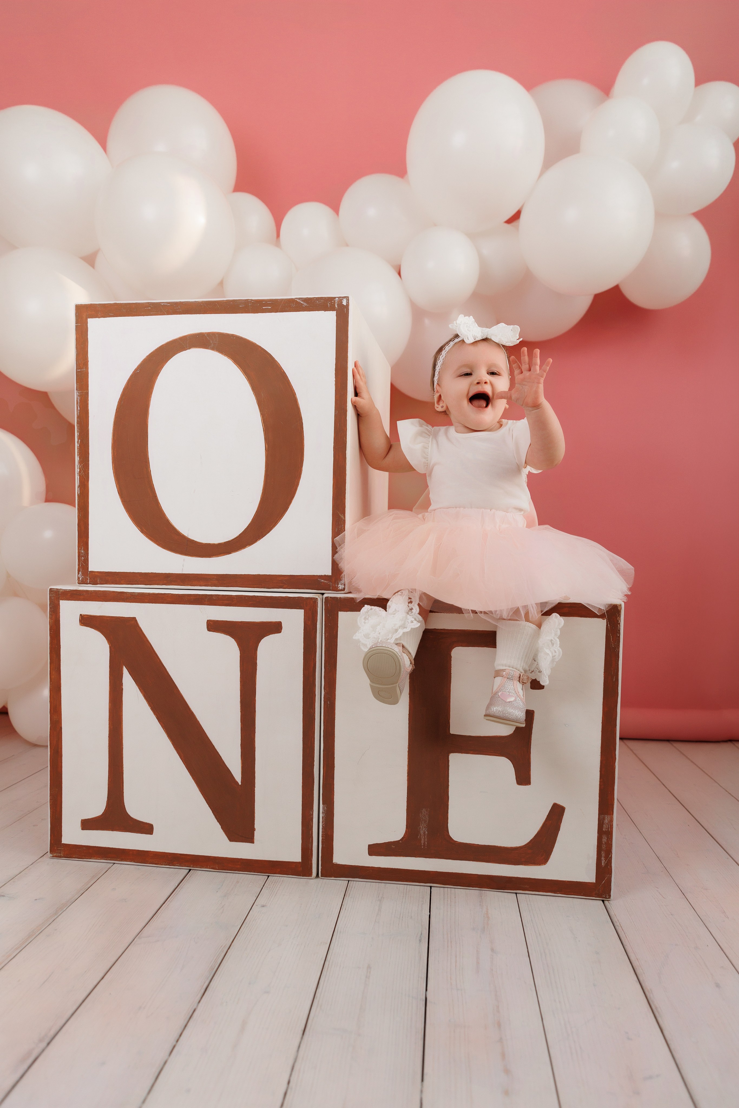 Юля, годовасие дочи. Фотограф женского портрета, беременности и материнства Харькова Елена