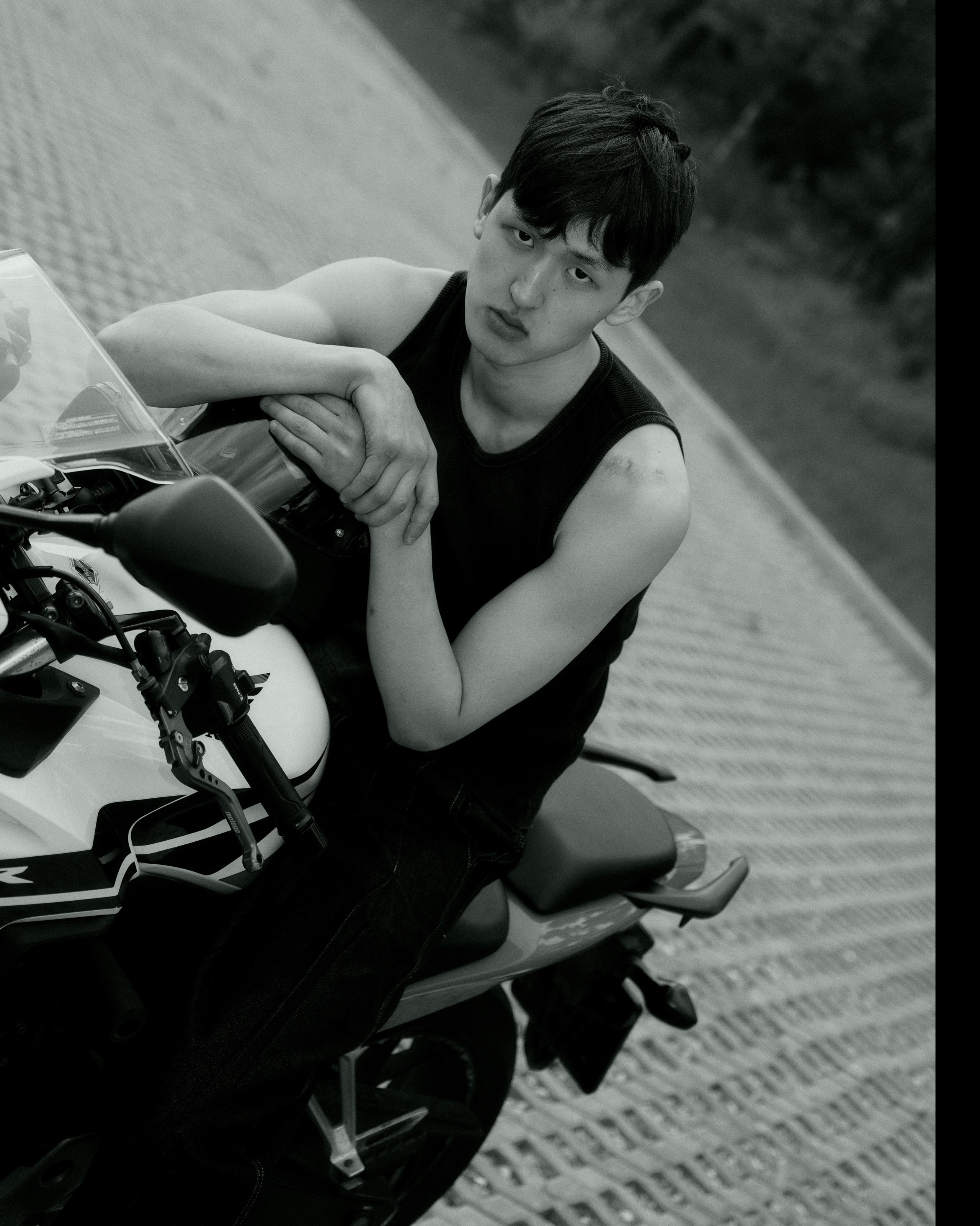 WAYS S'25 summer campaign. ANNA — PHOTOGRAPHER