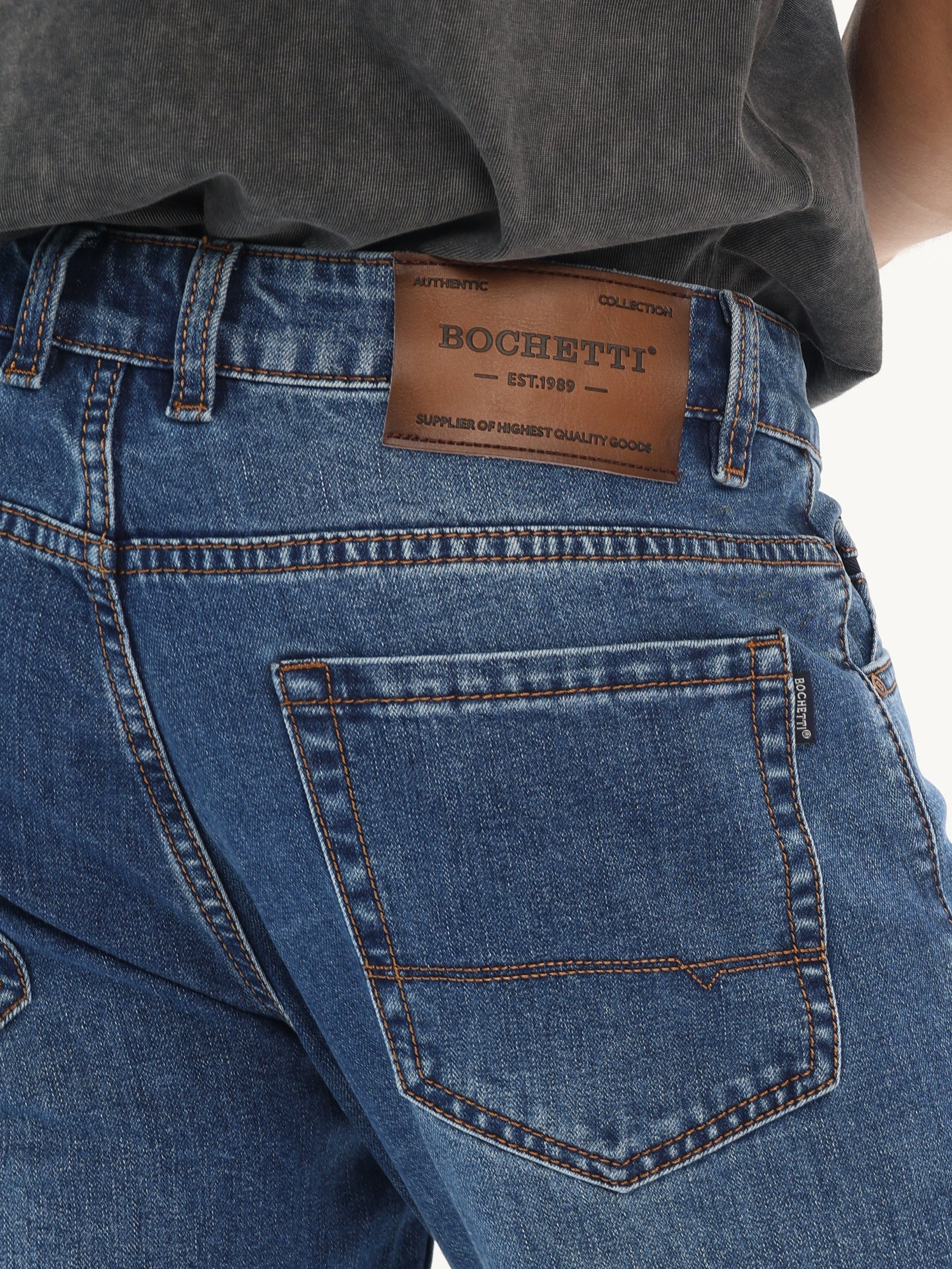 Каталожные фото одежды, сборные съемки для маркетплейсов Вайлдберриз, Новосибирск. Съемка фото и видео для маркетплейсов Вайлдберриз, Озон в Новосибирске