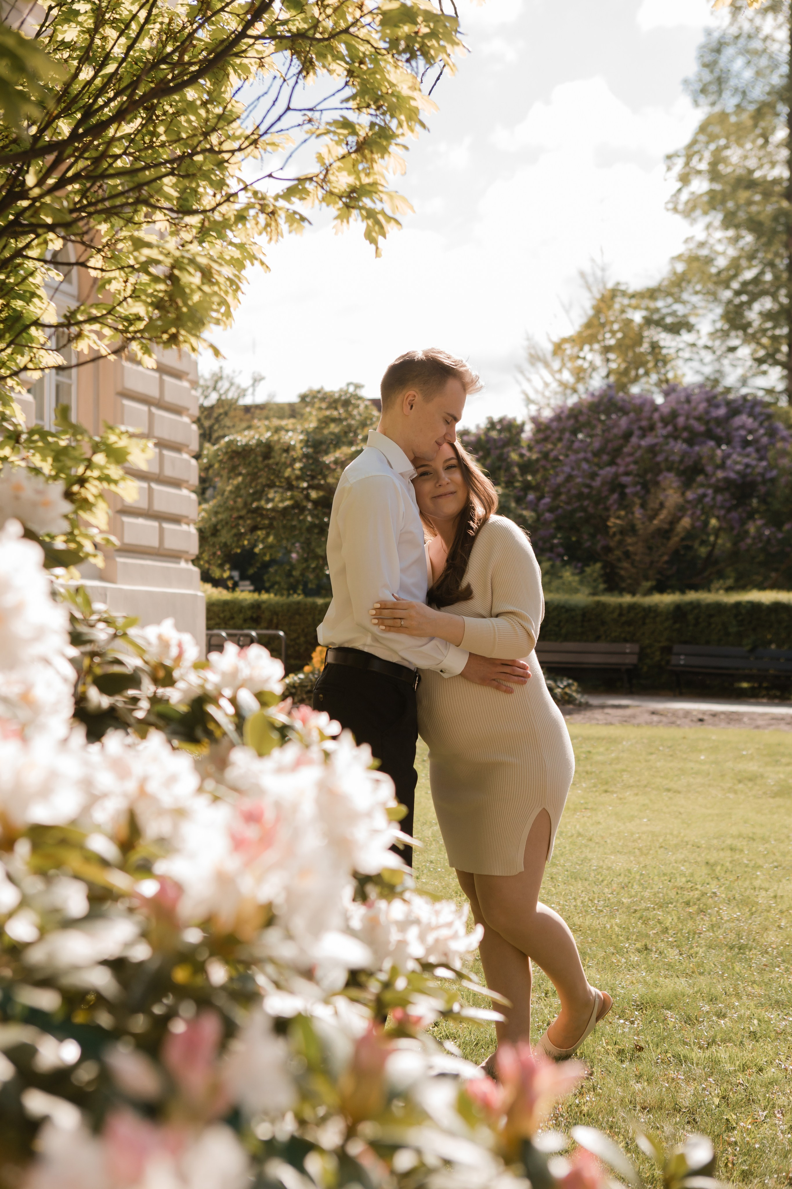 Семейная фотосессия Андрея и Марии. Видеосъемка и фотосъемка свадеб. Фотограф и оператор на свадьбу. Видеосъемка подкастов, собственная видео-фотостудии. Предметная фотосъемка