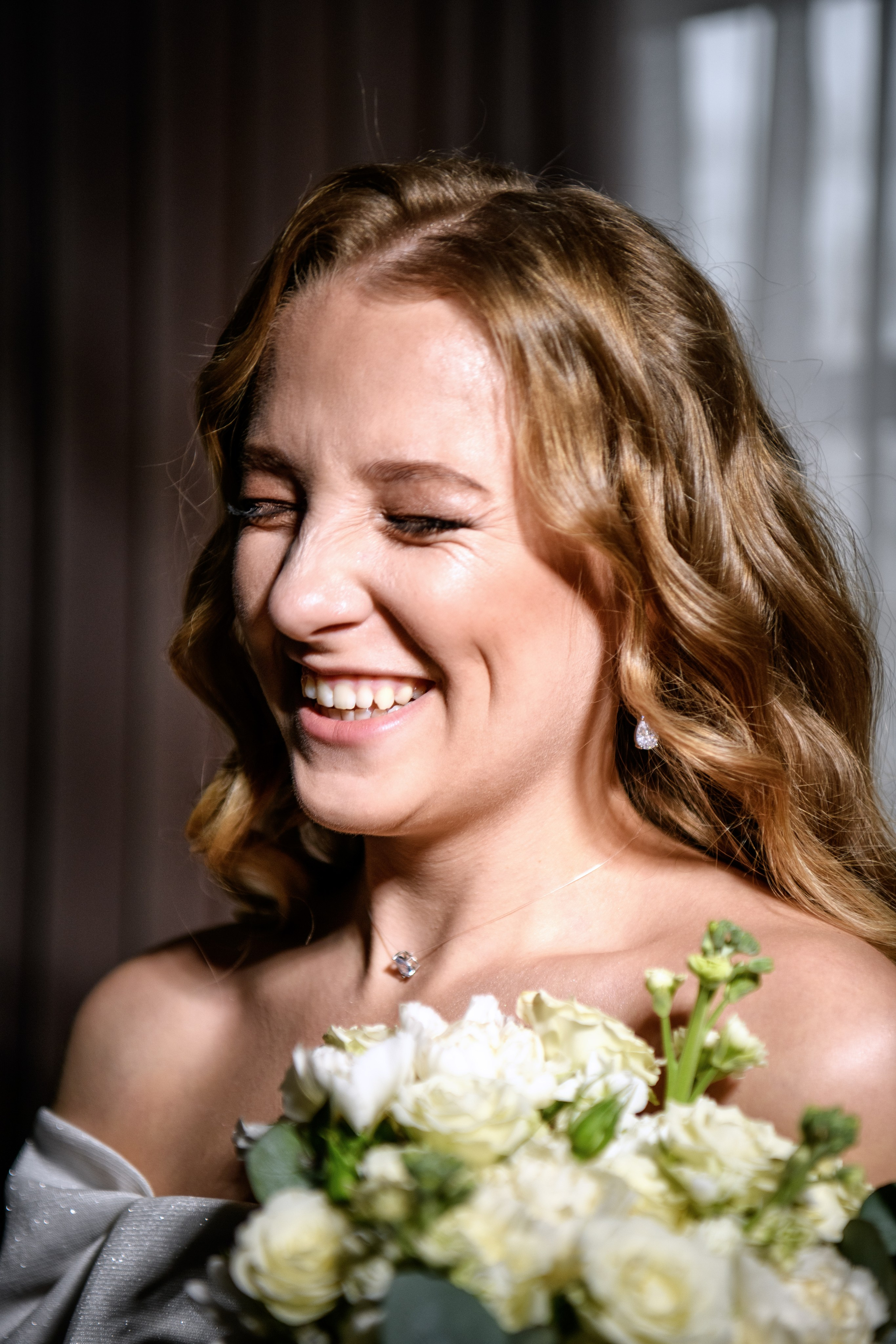 alt="Свадебная фотосессия в Барнауле. Свадебный фотограф Анна Глухова"