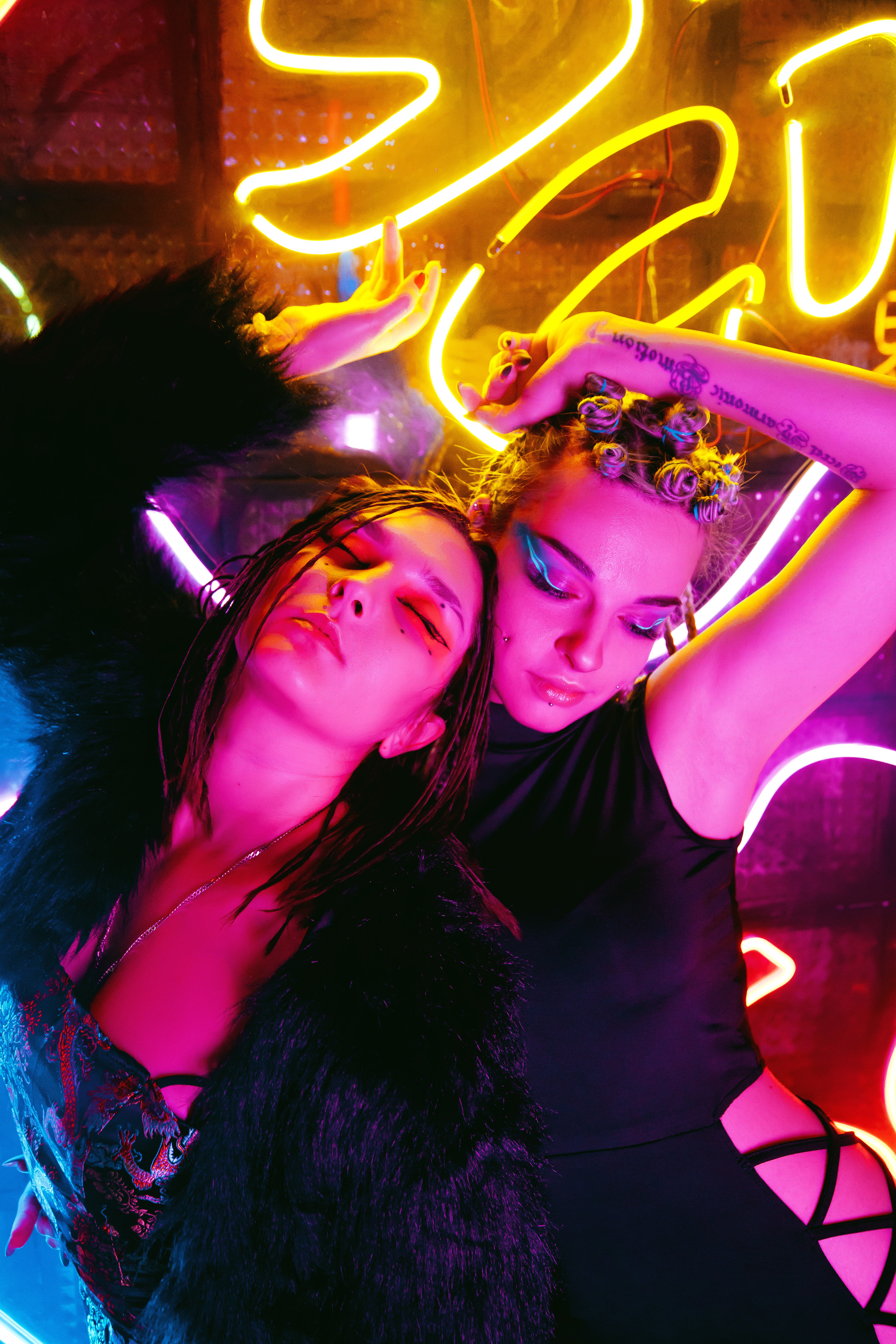 NEON. Фотограф в Краснодаре Воронина Елена