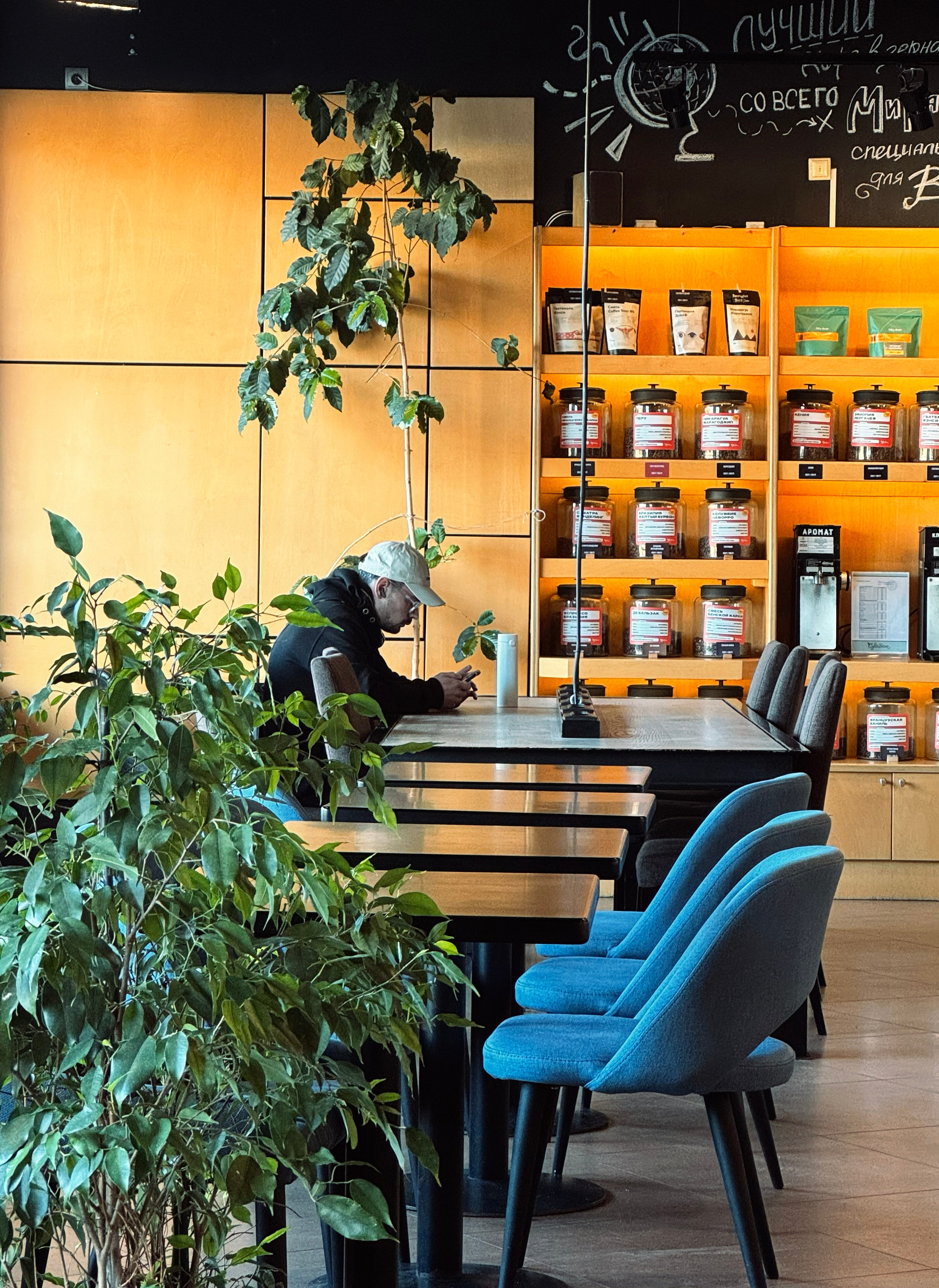 Фотопоток. Проект «Фотокладовка»: блог уличной фотографии в формате street photo