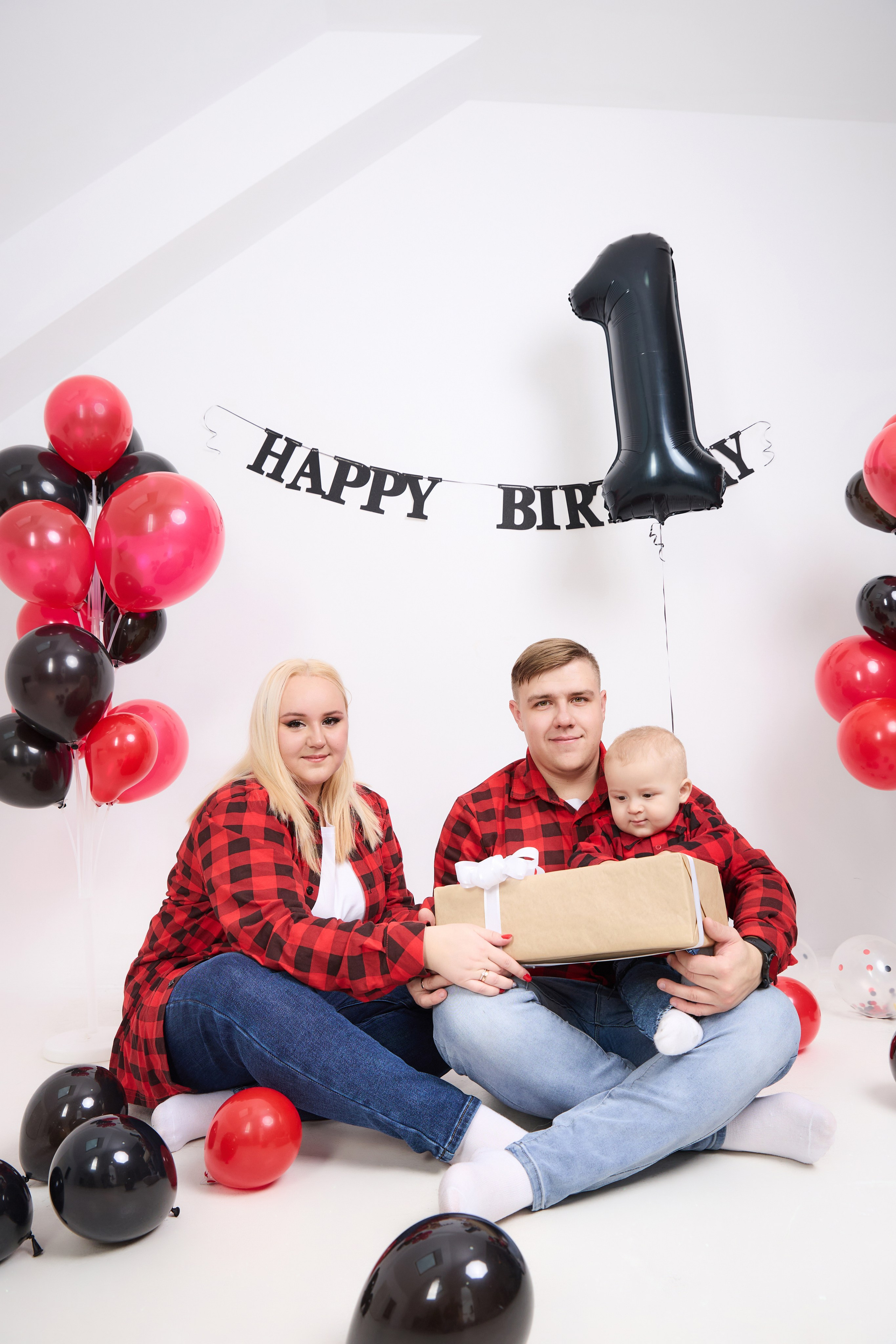 ДЕТСКИЙ ДЕНЬ РОЖДЕНИЯ В СТУДИИ. Фотограф Татаринов Андрей (Донецк / Макеевка)