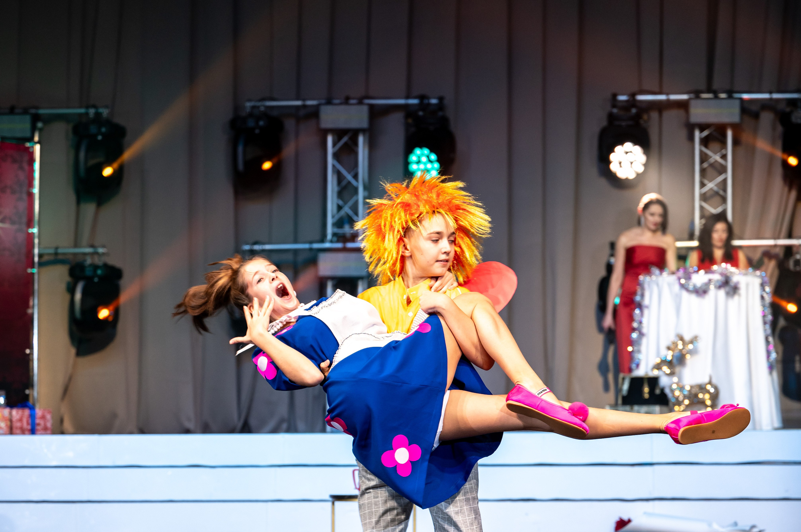 SL Новогодний отчетный концерт 2024/2025. Спортивный фотограф в Туле и Тульской области. Файсханова Фото Спорт