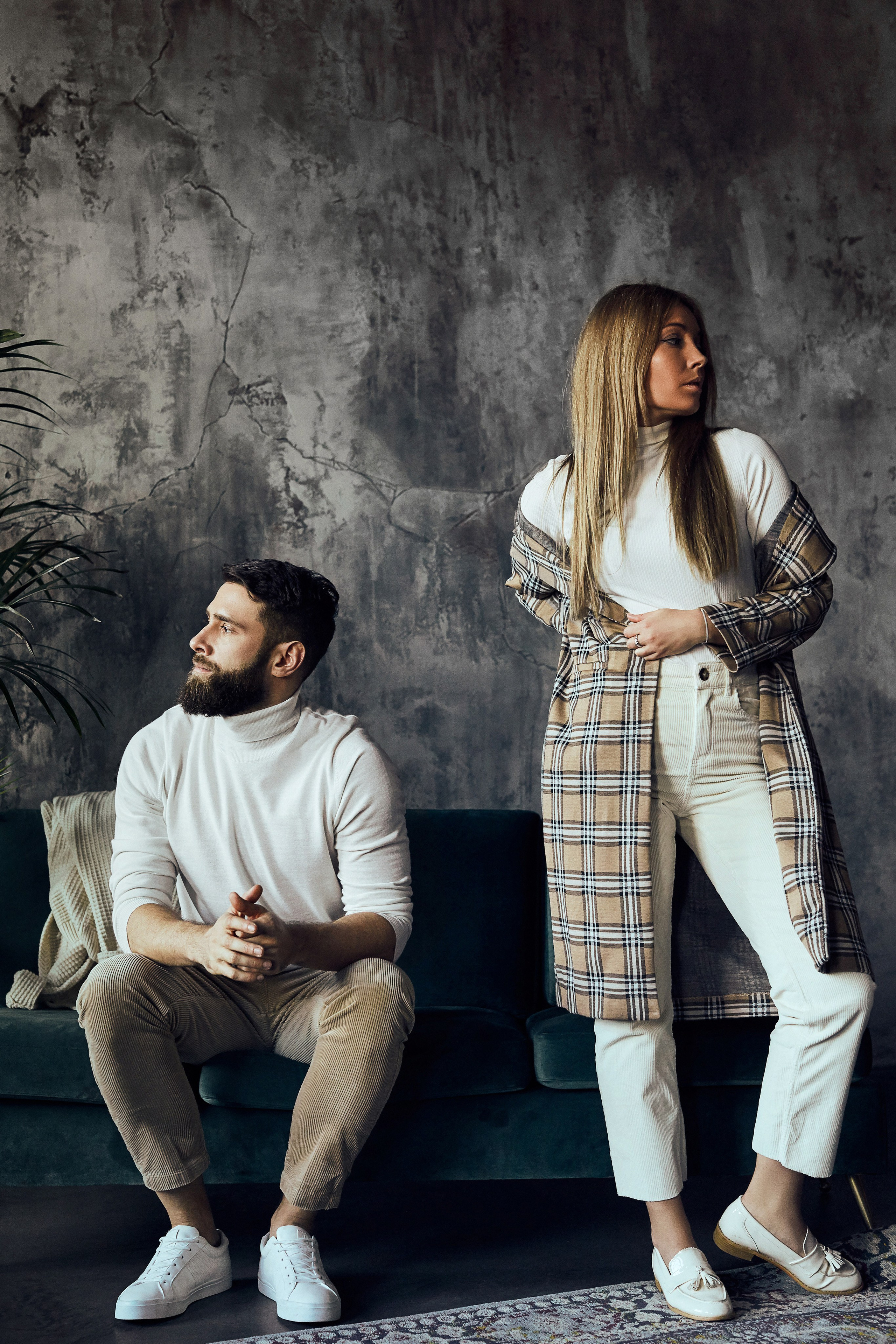 Фотосессия Love Story в студии в Москве, заказать услуги фотографа  — Цены и стоимость услуг на лав стори фотосъёмку в студии