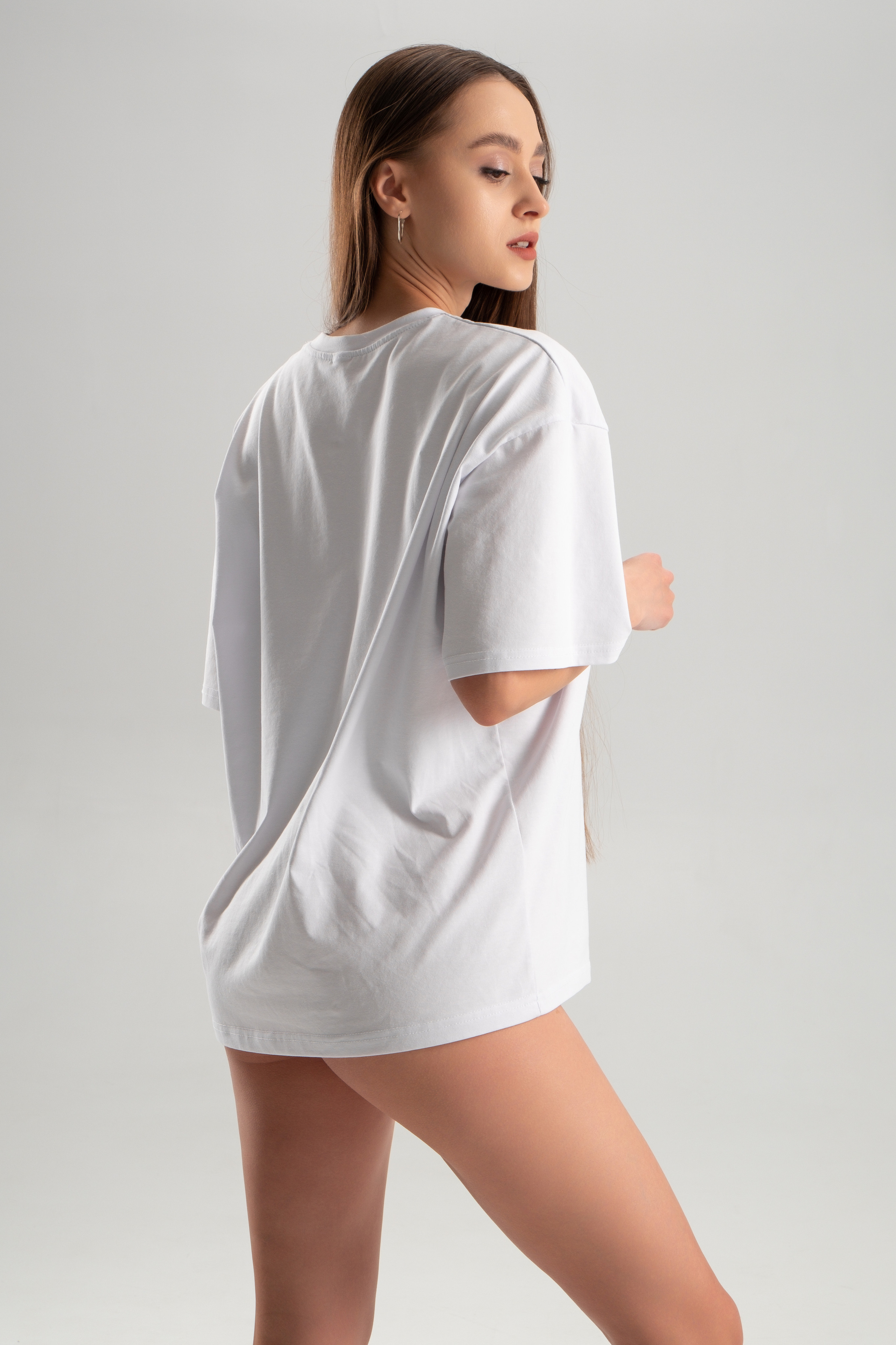 Съёмка футболок для Wildberries Новосибирск. Фотограф — видеограф Галактионов Максим Новосибирск