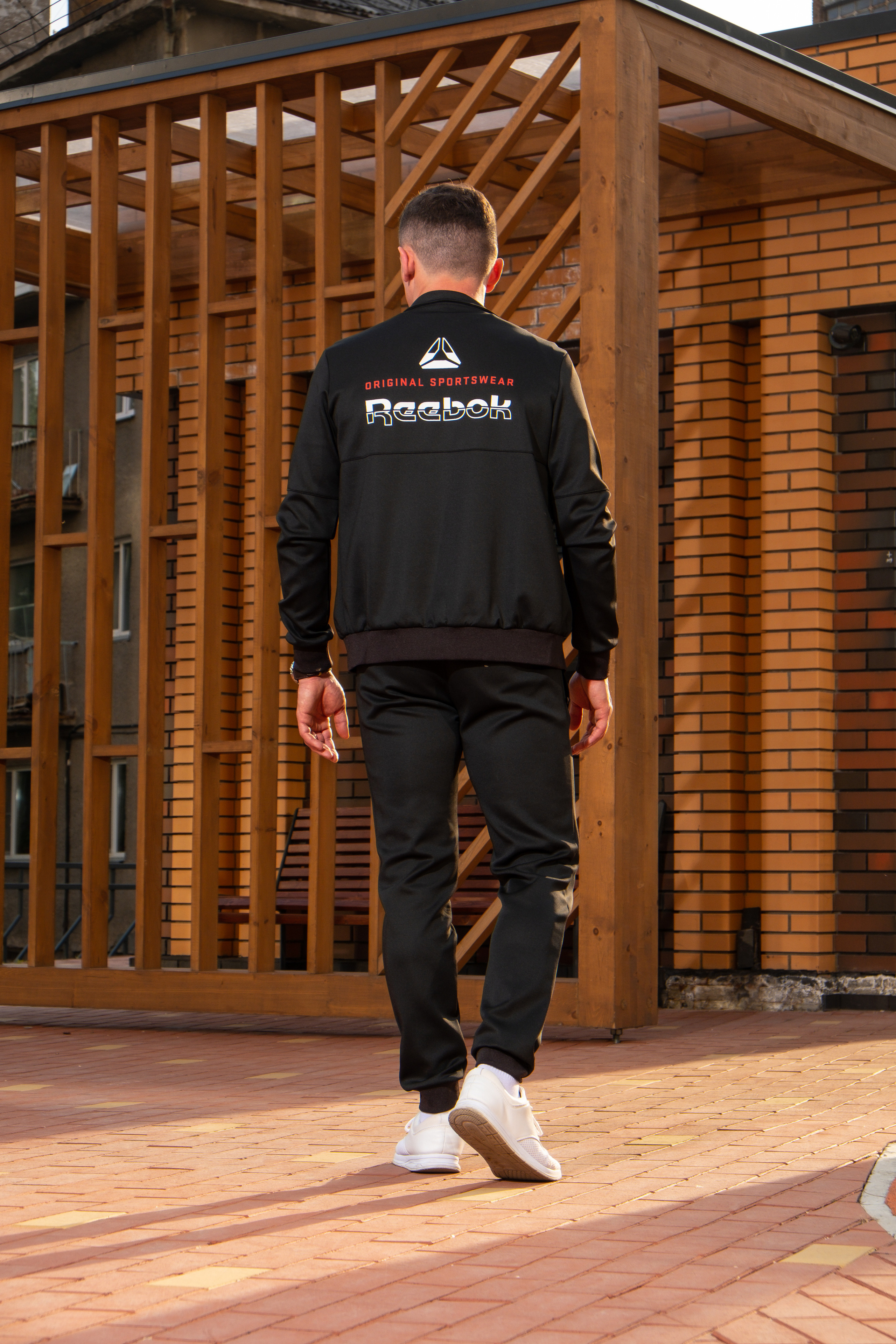 Мужская спортивная одежда. Фотограф — видеограф Галактионов Максим Новосибирск