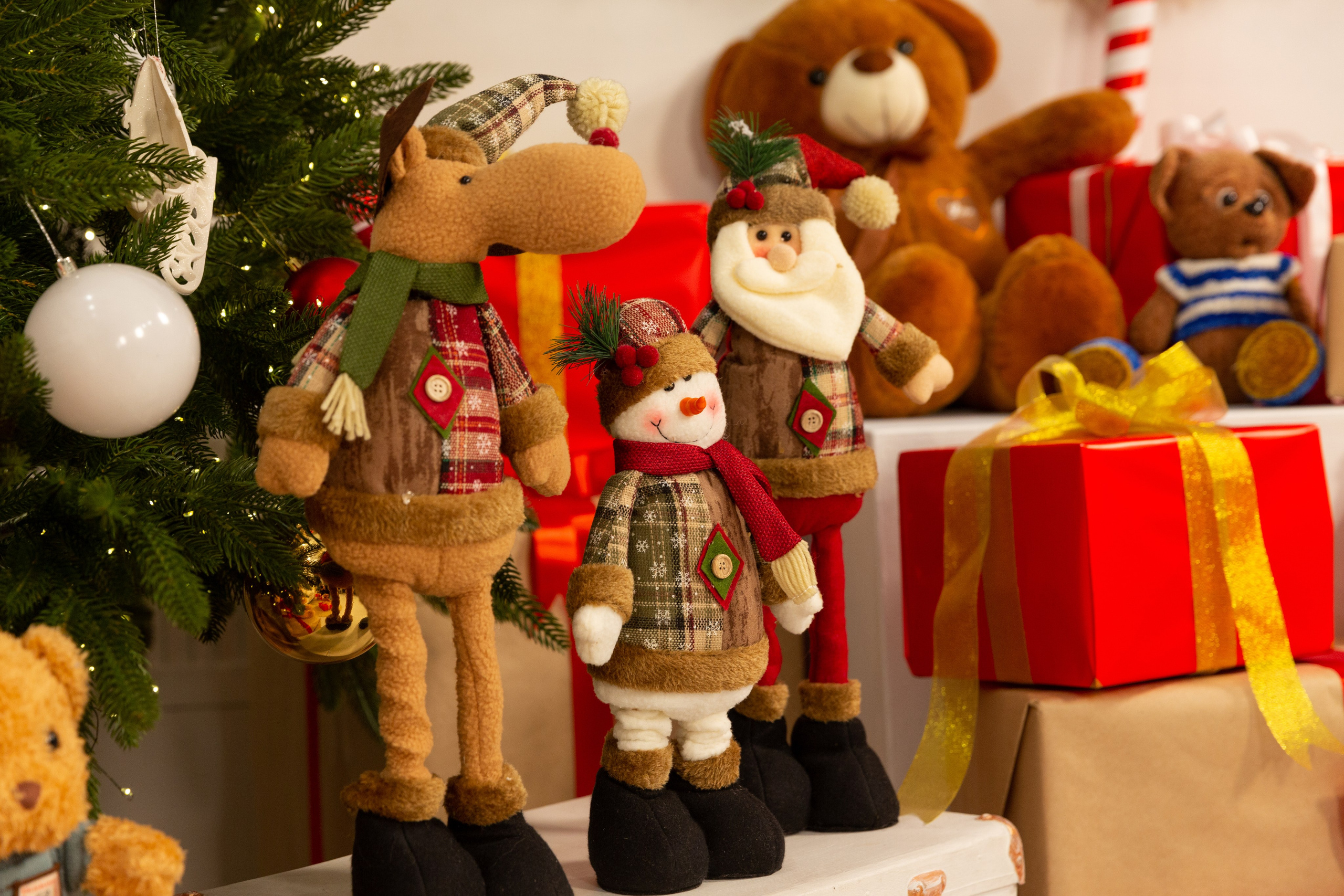 Новогодние локации. Фотостудия Алматы. Семейная и детская фотостудия Family studio.Фотограф Алматы