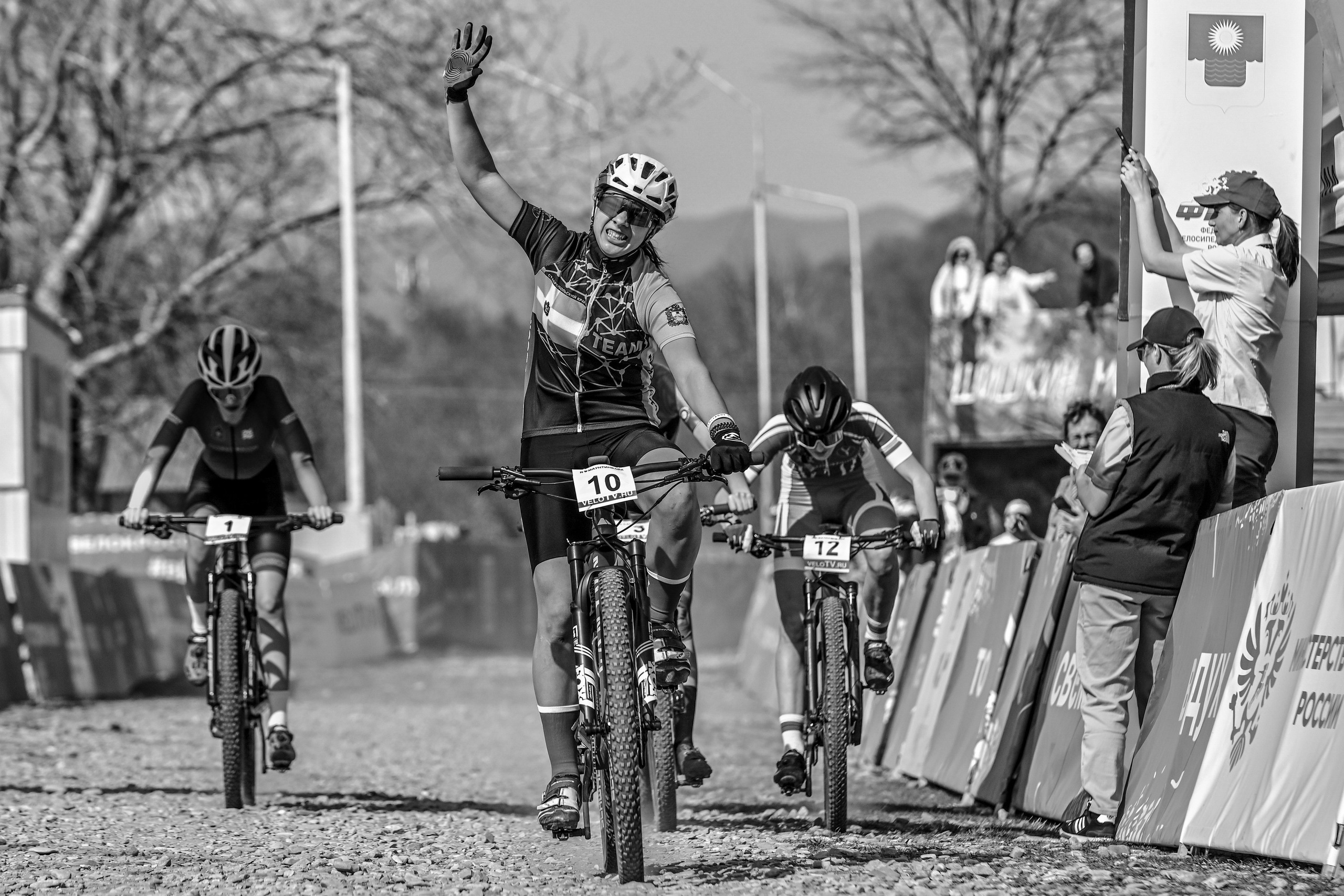 Маунтинбайк, кросс-кантри в Архипо-Осиповке 16 марта 2025. Спортивный фотограф, фотожурналист Павел Ларькин