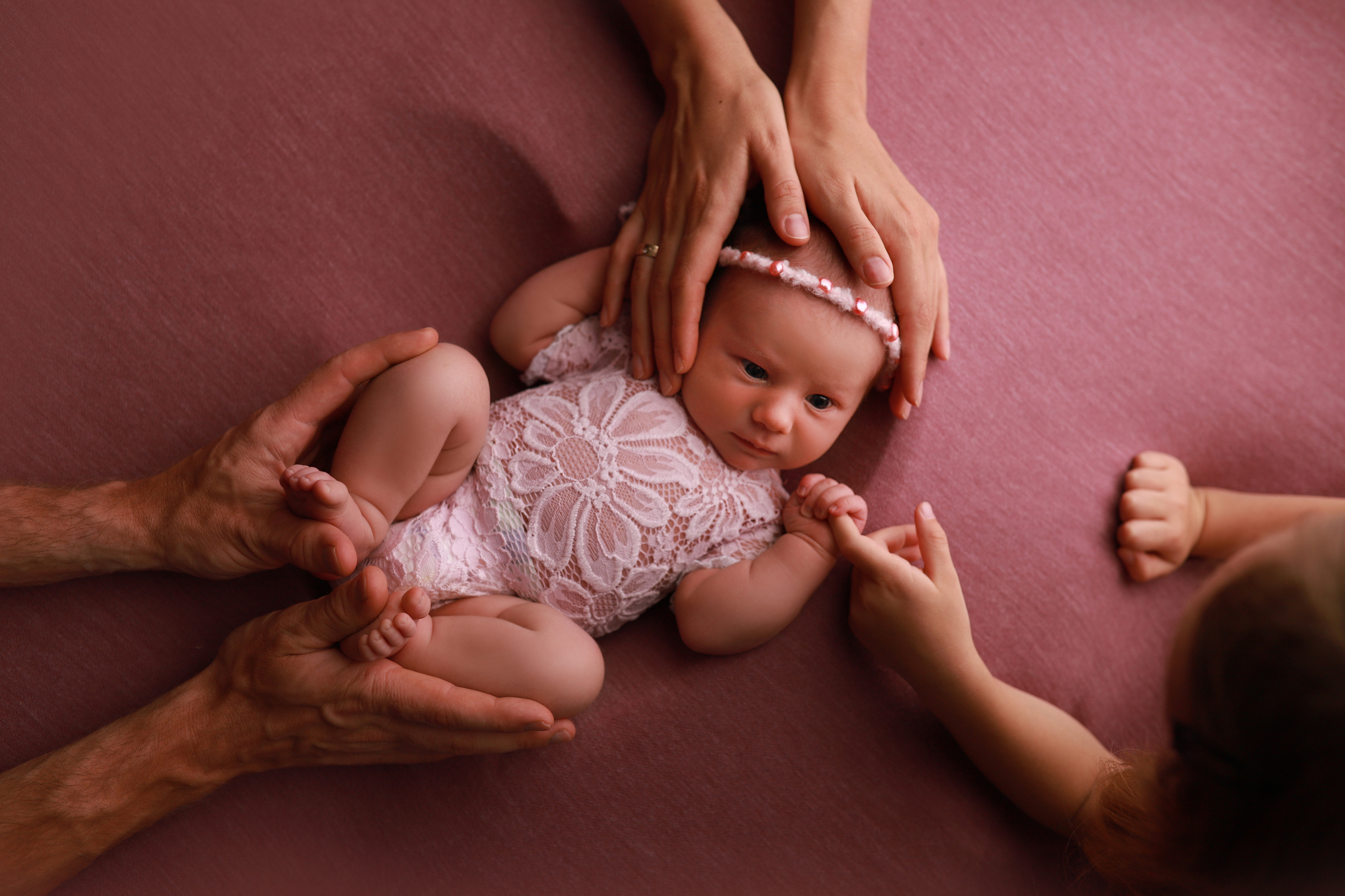 Дашулька 13 дней. Фотограф новорожденных Екатеринбург