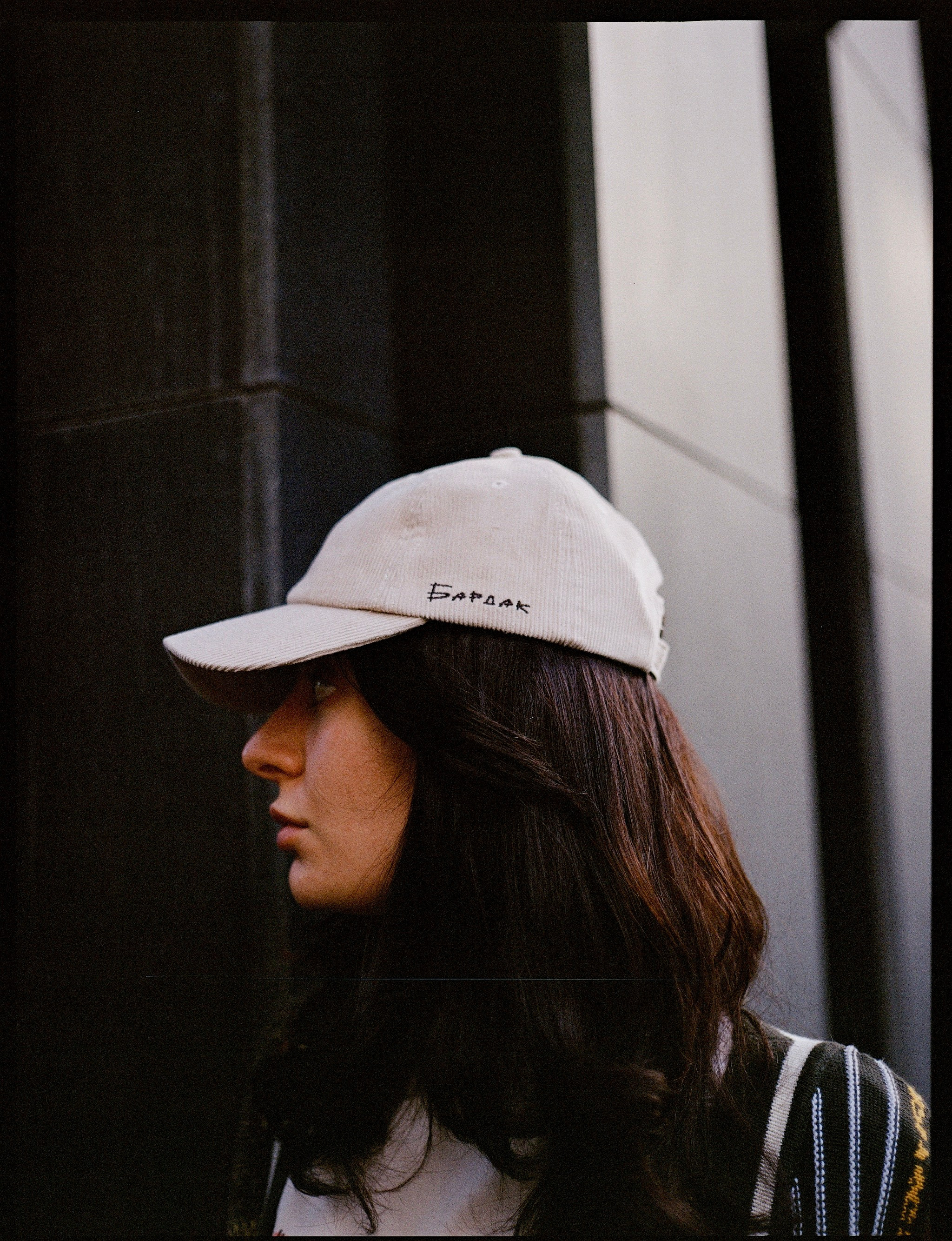 Le Papa. Главная