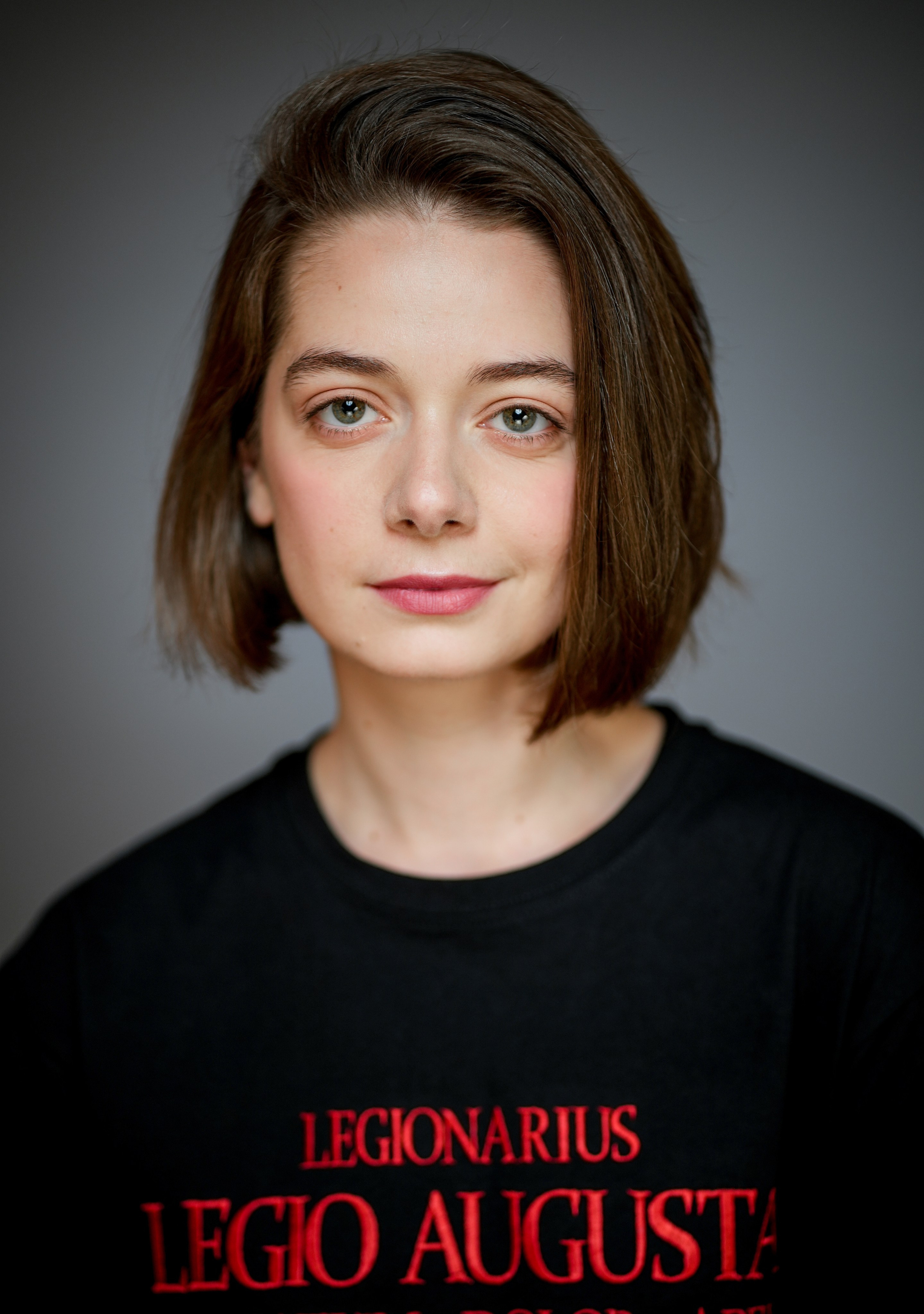 Актриса Татевик Ягутьян. Портретная съемка в Москве, студийный фотограф Игорь Фомин