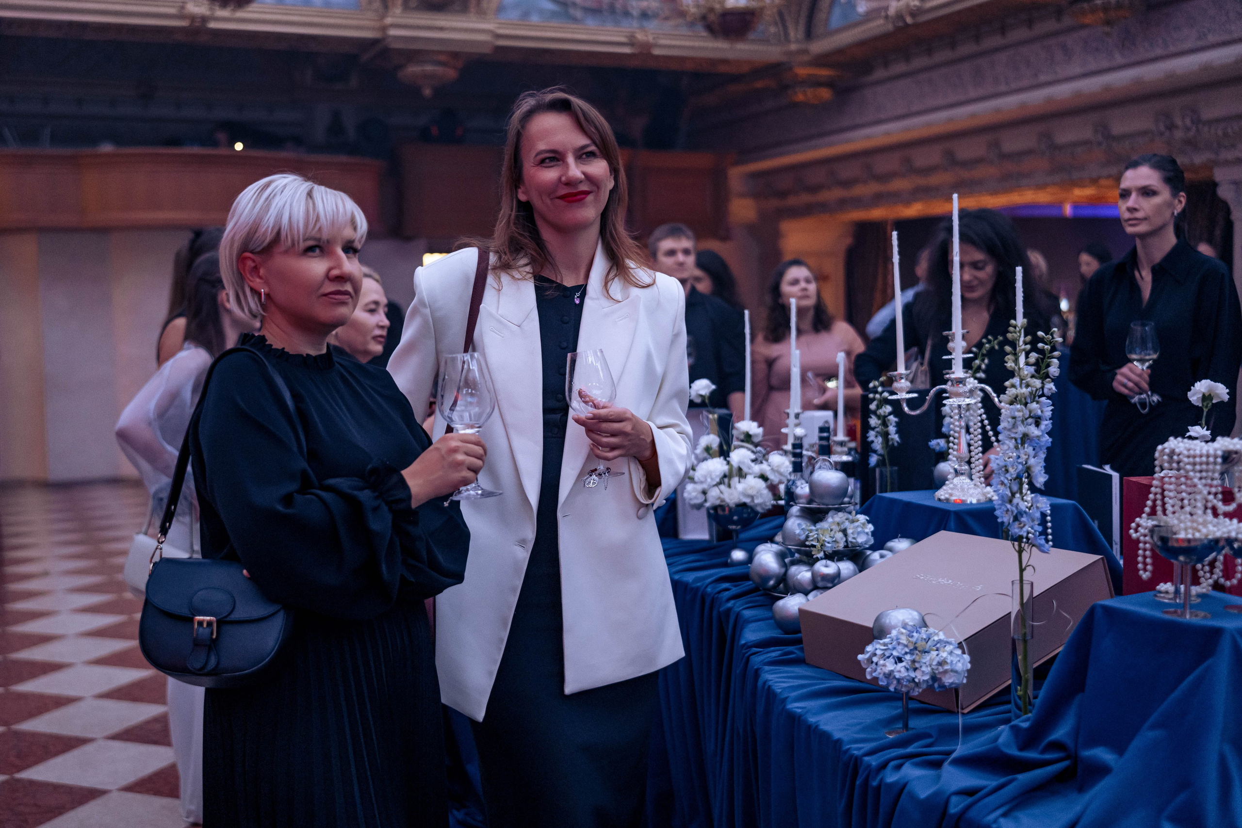 SIMPLE PRIVE. Максим Комаров — Профессиональный фотограф