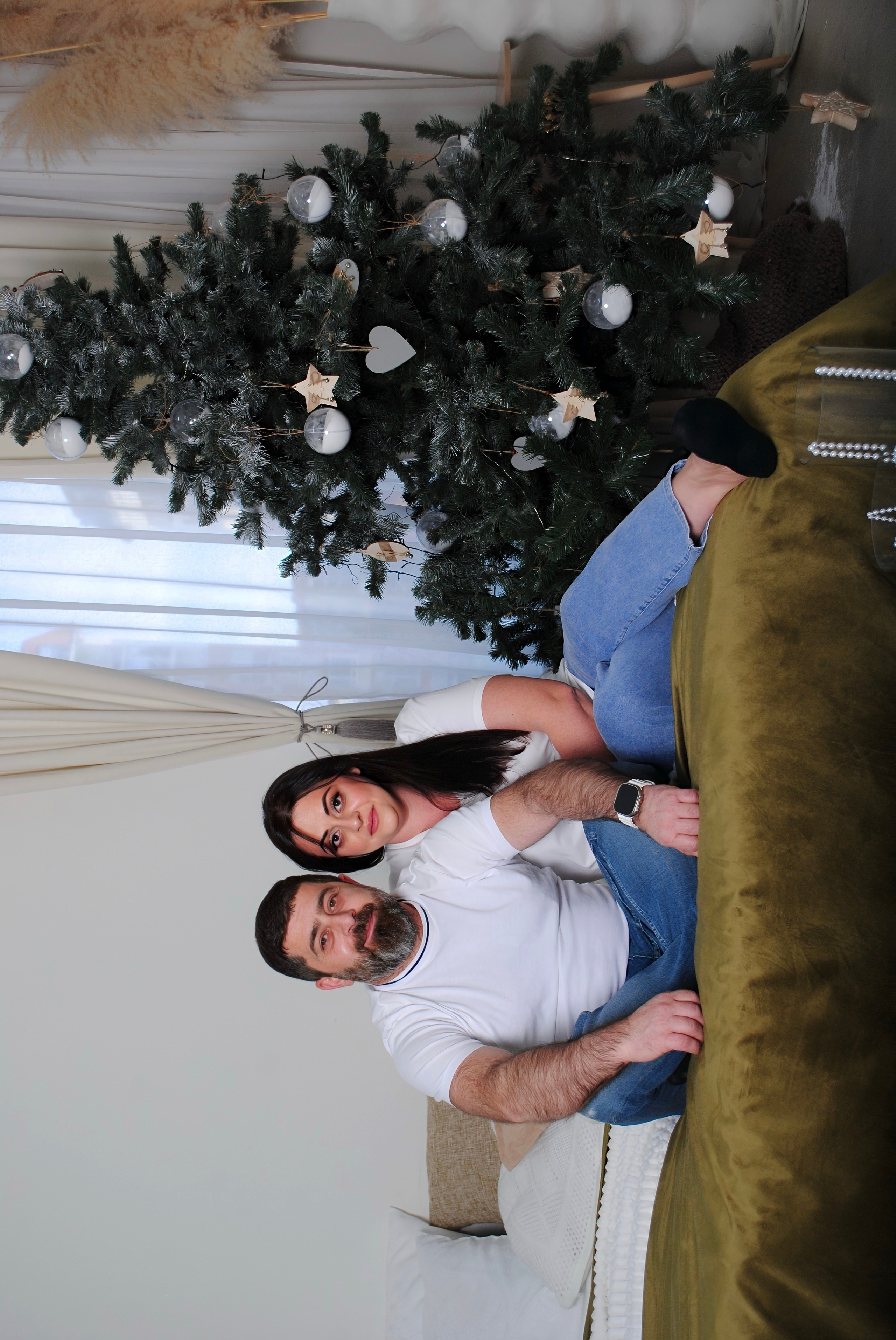 Мария и семья. Фотограф Мария Мусаелян