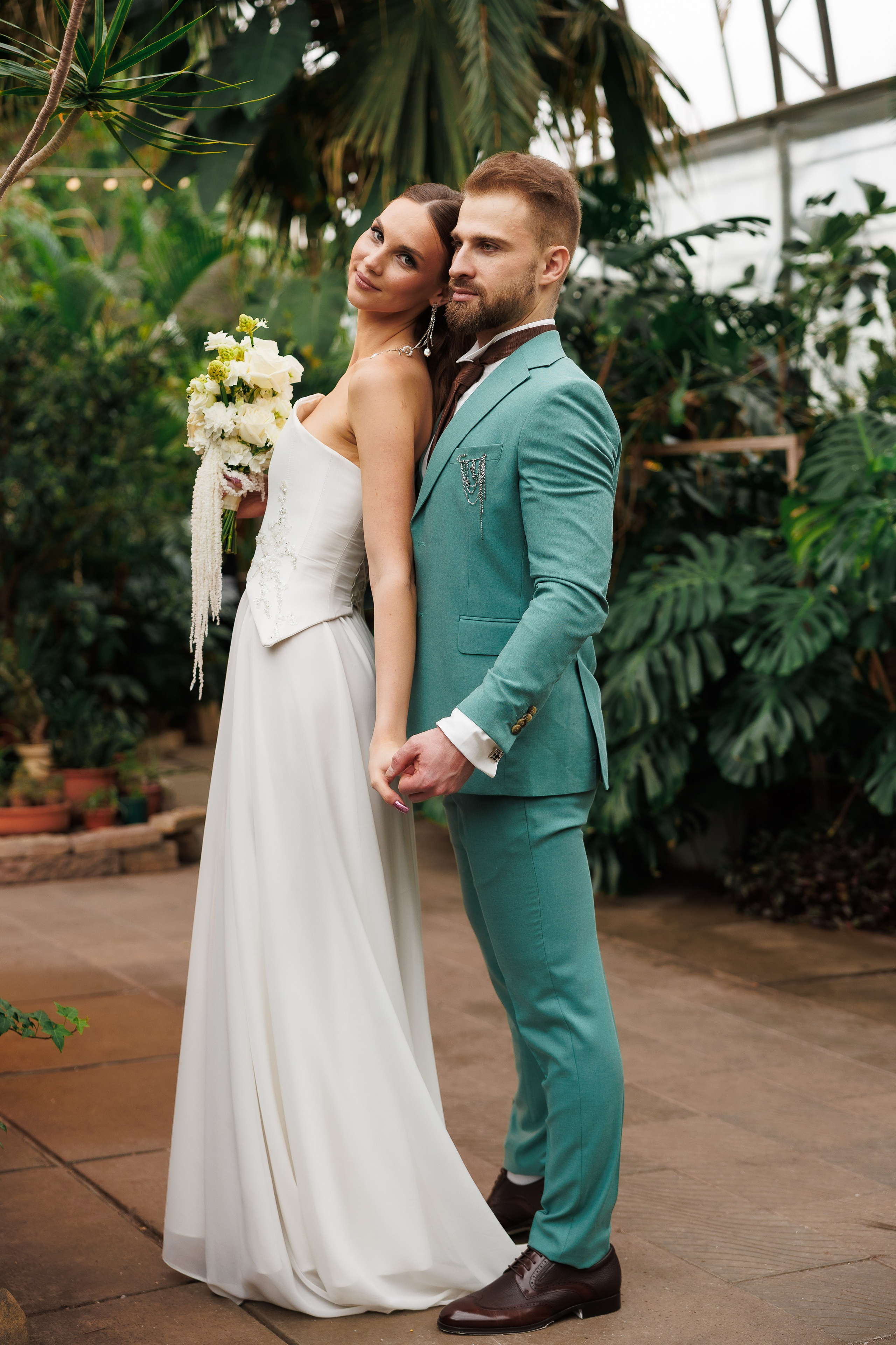 Свадебная прогулка в оранжерее. Питер. Свадебный и семейный фотограф в Москве Красинская Мария