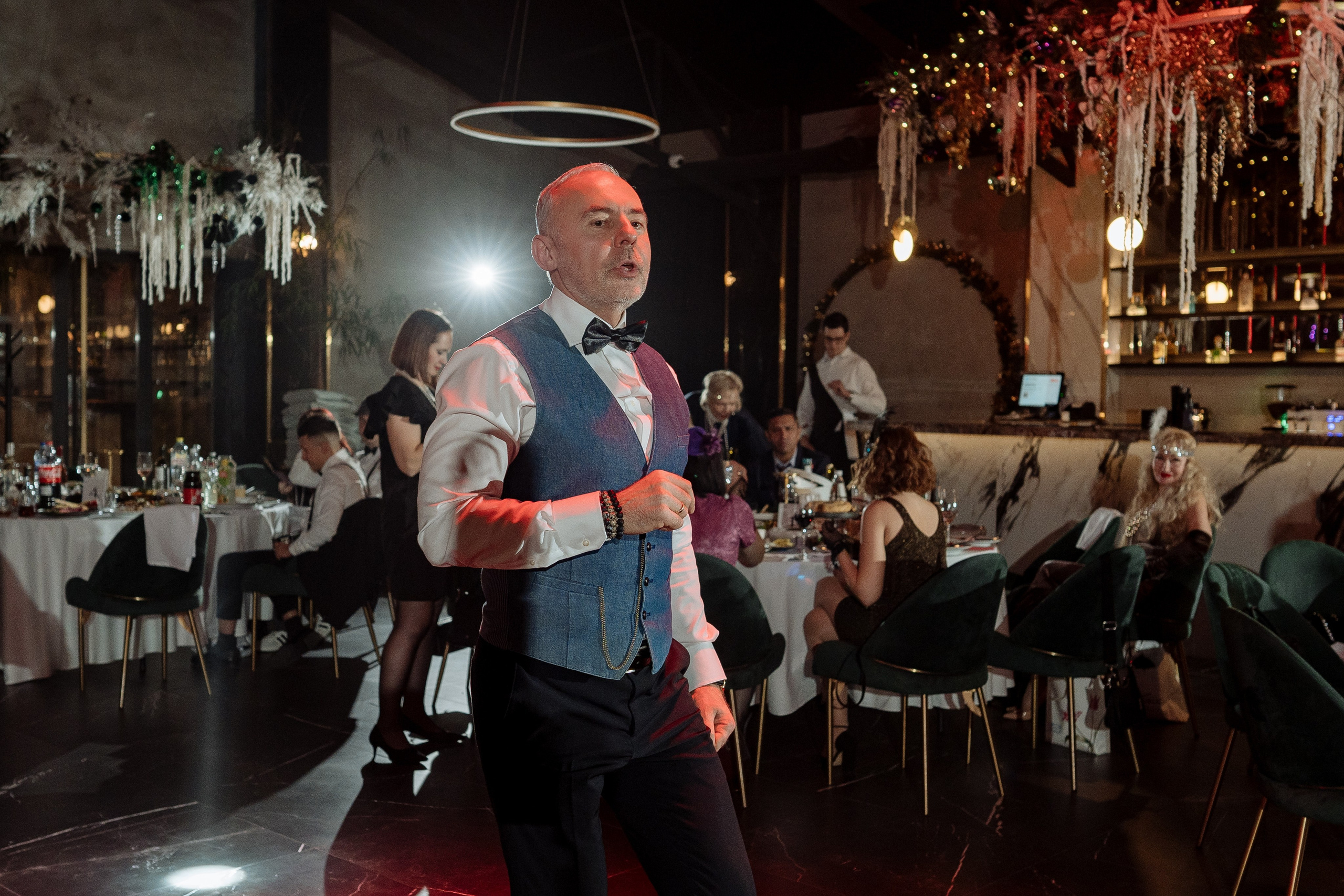 Альбион Тур