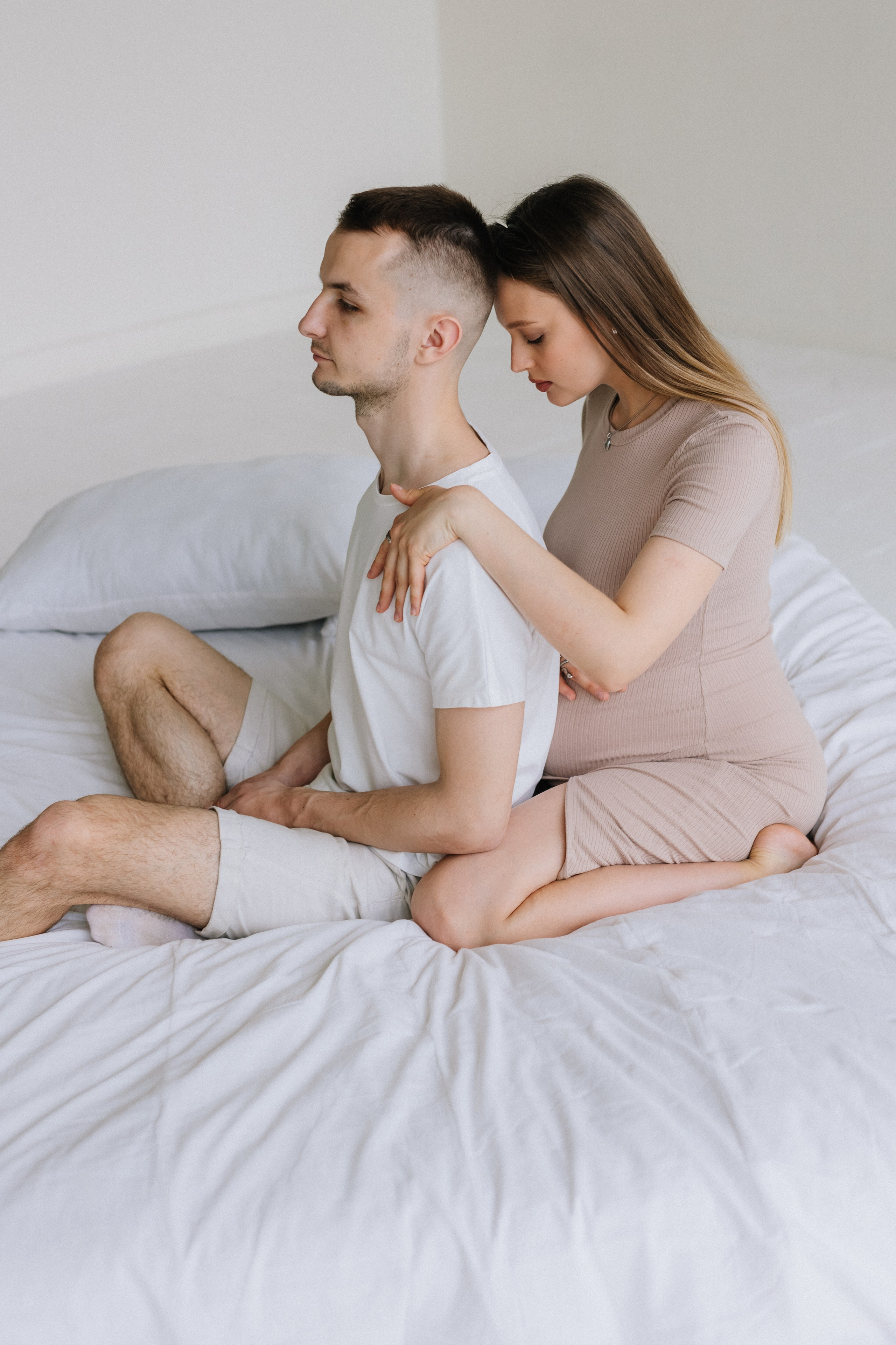 Беременность в интерьерном зале. Семейный фотограф Обнинск