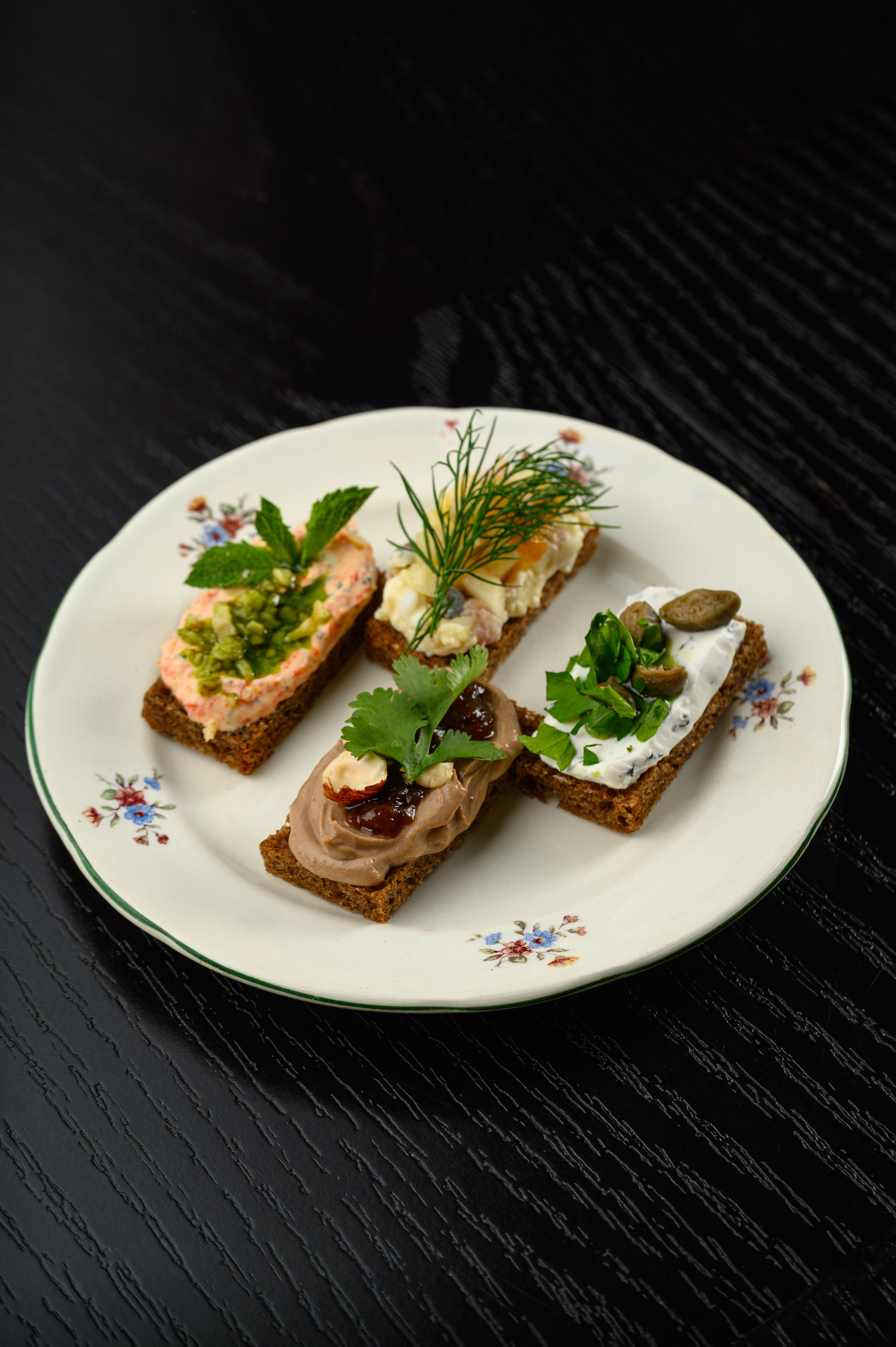 Кушать. Фотограф Александр Смирнов