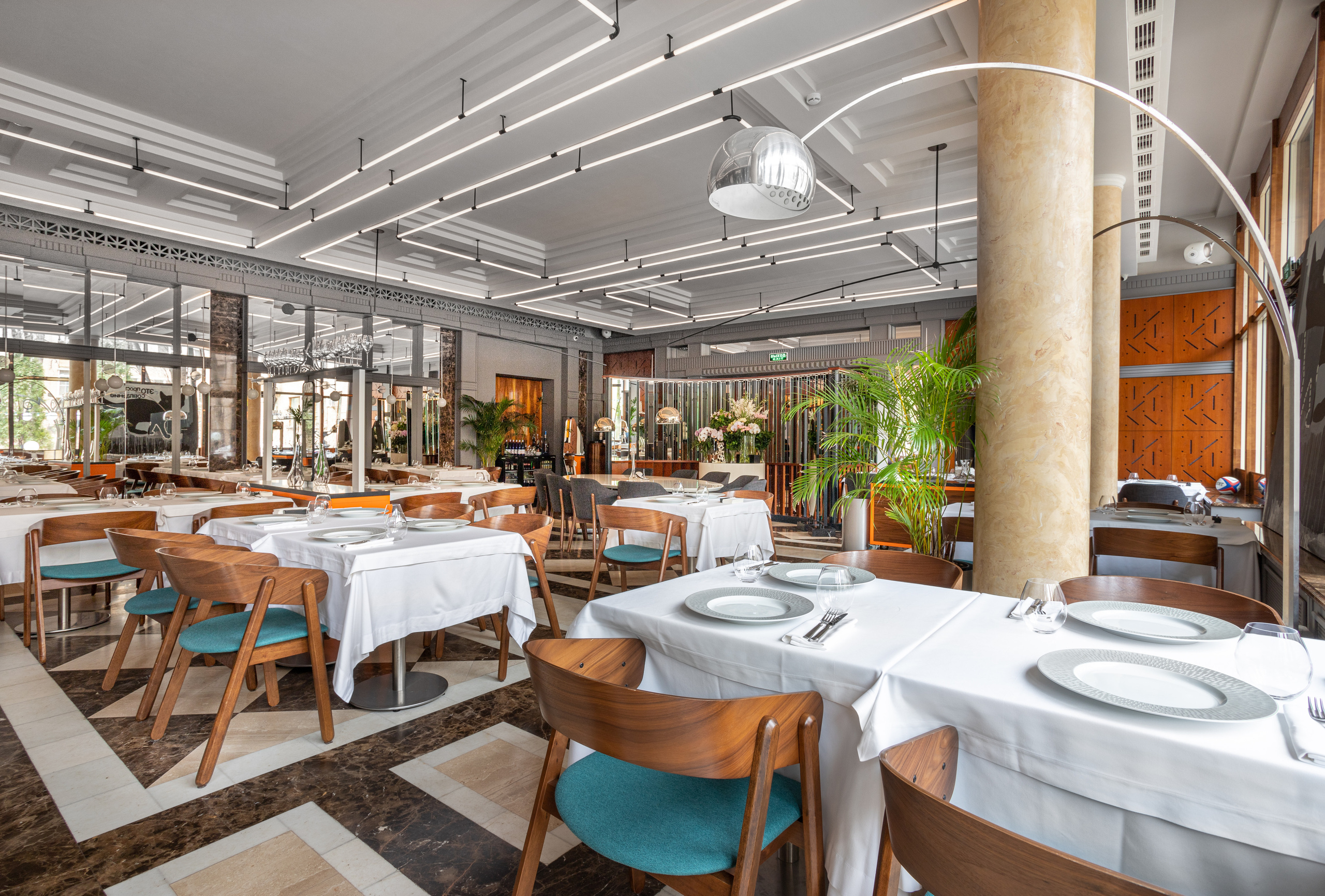 Интерьерный и архитектурный фотограф Михаил Бравый