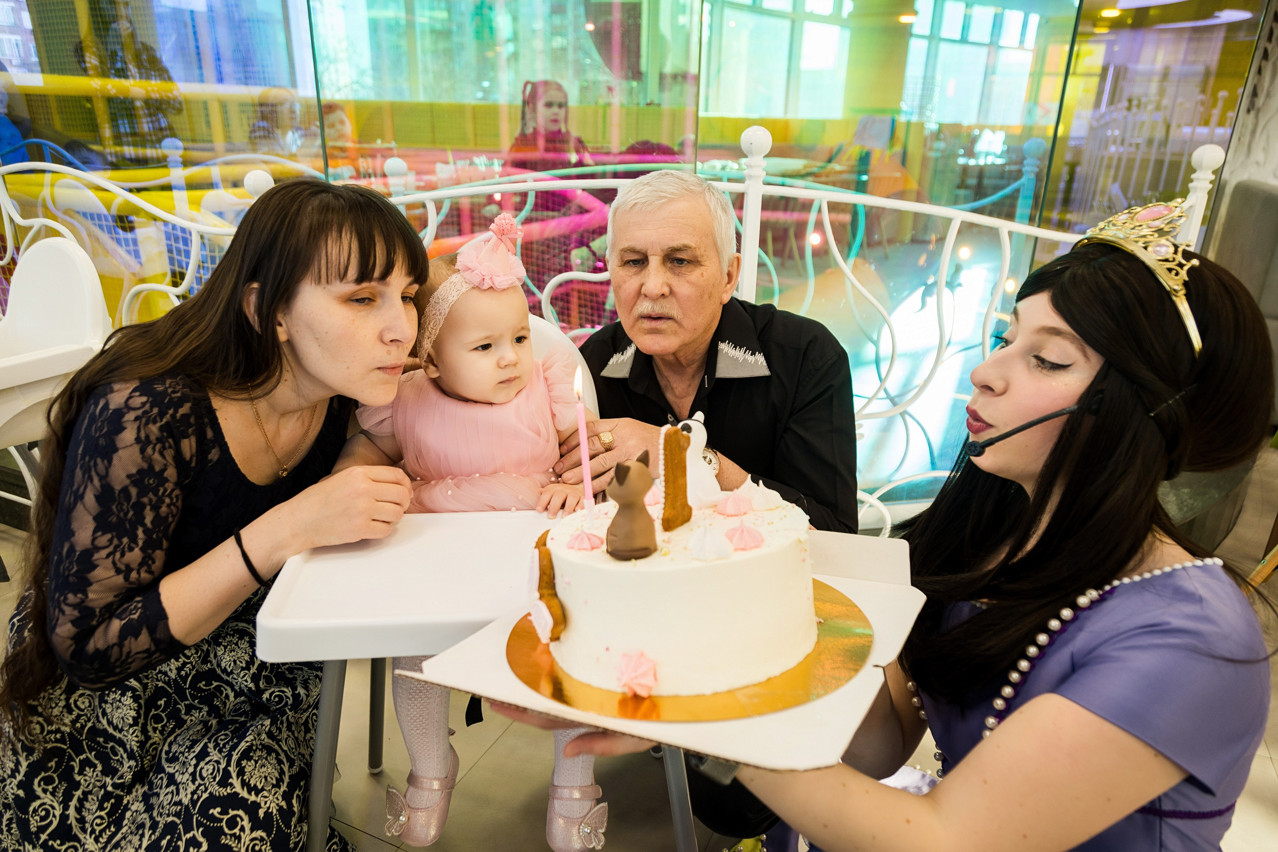 Насте 1 годик. Детский фотограф видеограф в Хабаровске Михаил Орлов