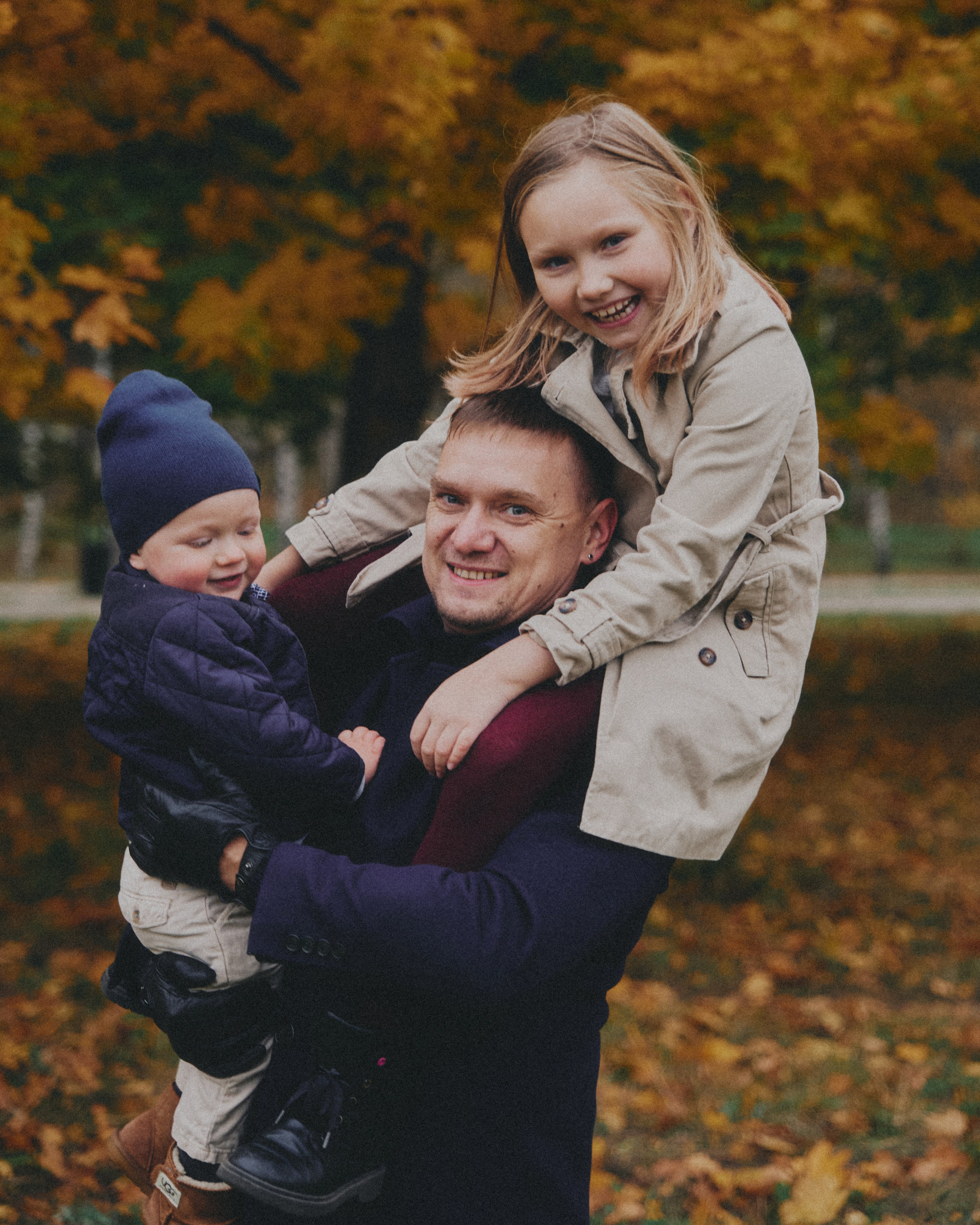 Денис, Юля, София и Миша. Портретный фотограф в Москве Ольга Крылова