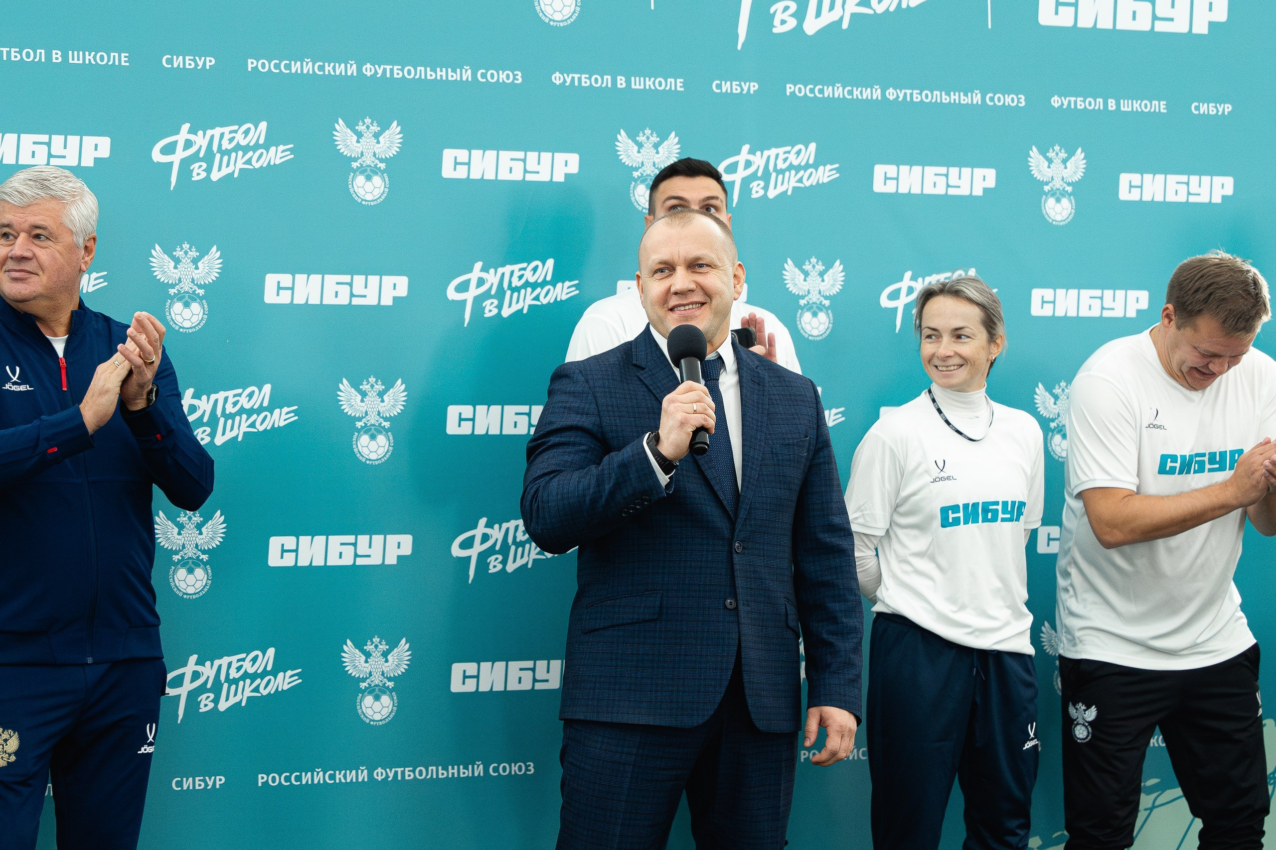 Фестиваль «СИБУР. Урок футбола» в рамках проекта Российского футбольного союза «Футбол в школе». Портретный и репортажный фотограф в Воронеже: Анастасия Пузикова