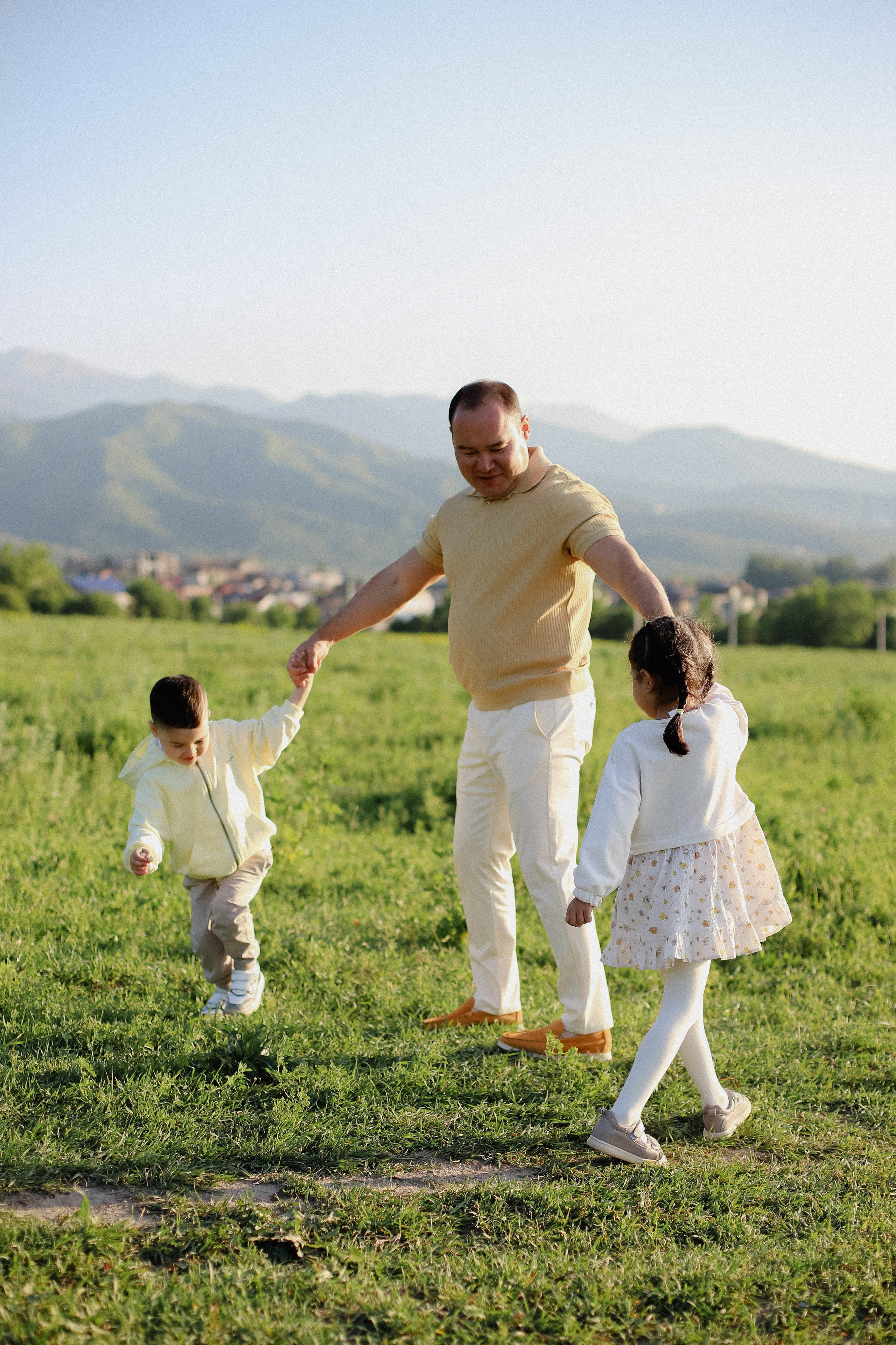 Поле на закате. Фотограф в Алматы и Москве Даша Пушкина