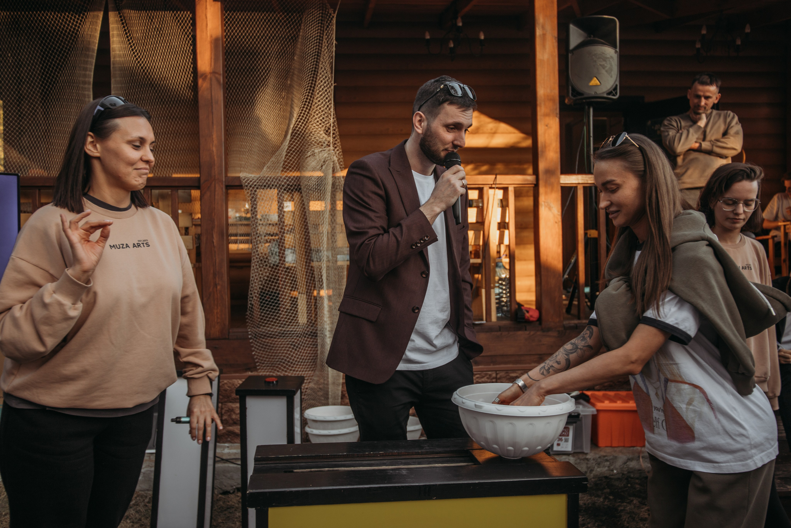 Корпоратив Muza_Arts. Венера Гайн. Репортажный фотограф  Тюмень. Обучение фотографии с 0