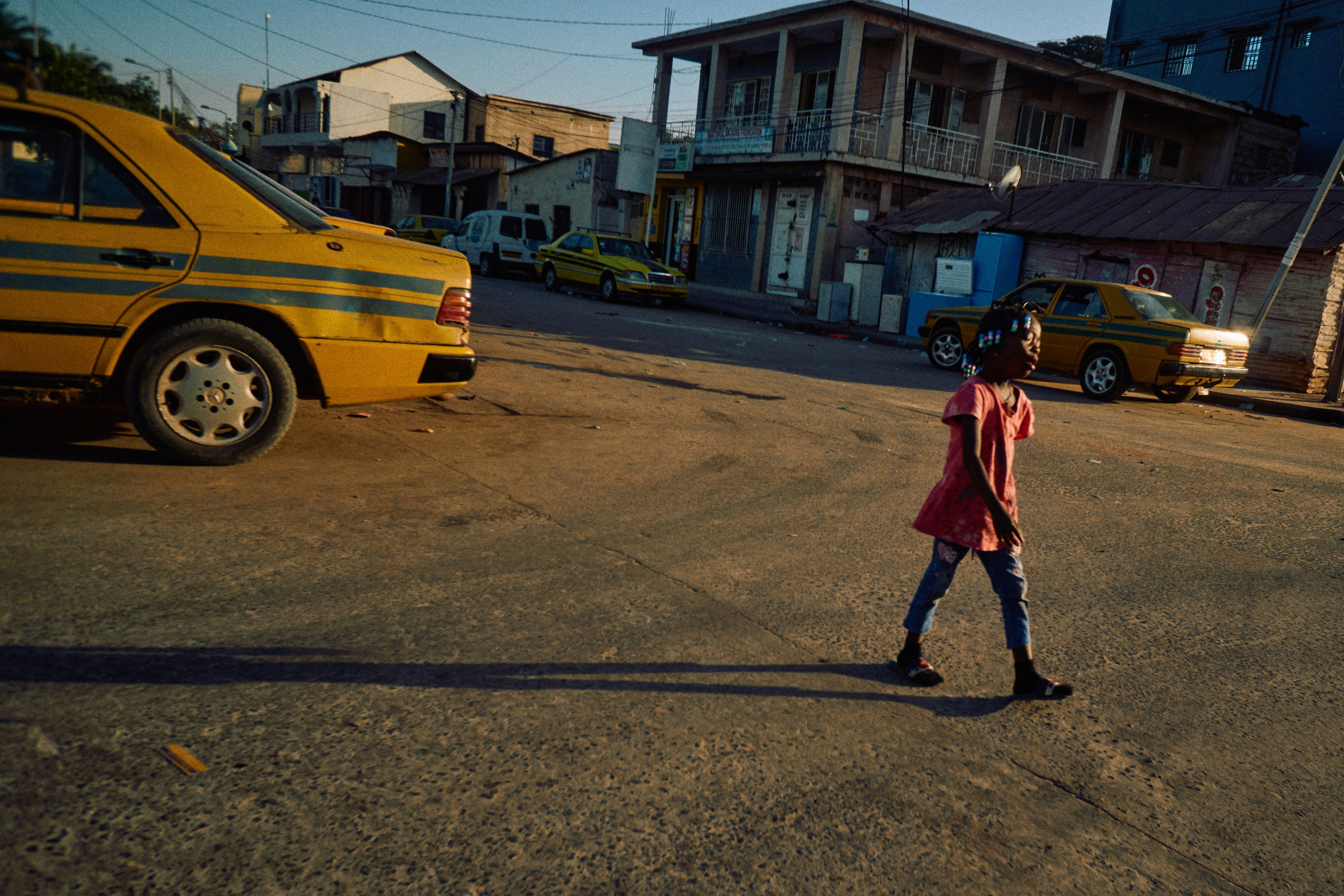 Gambia River. See the moment and catche. commercial and reportage