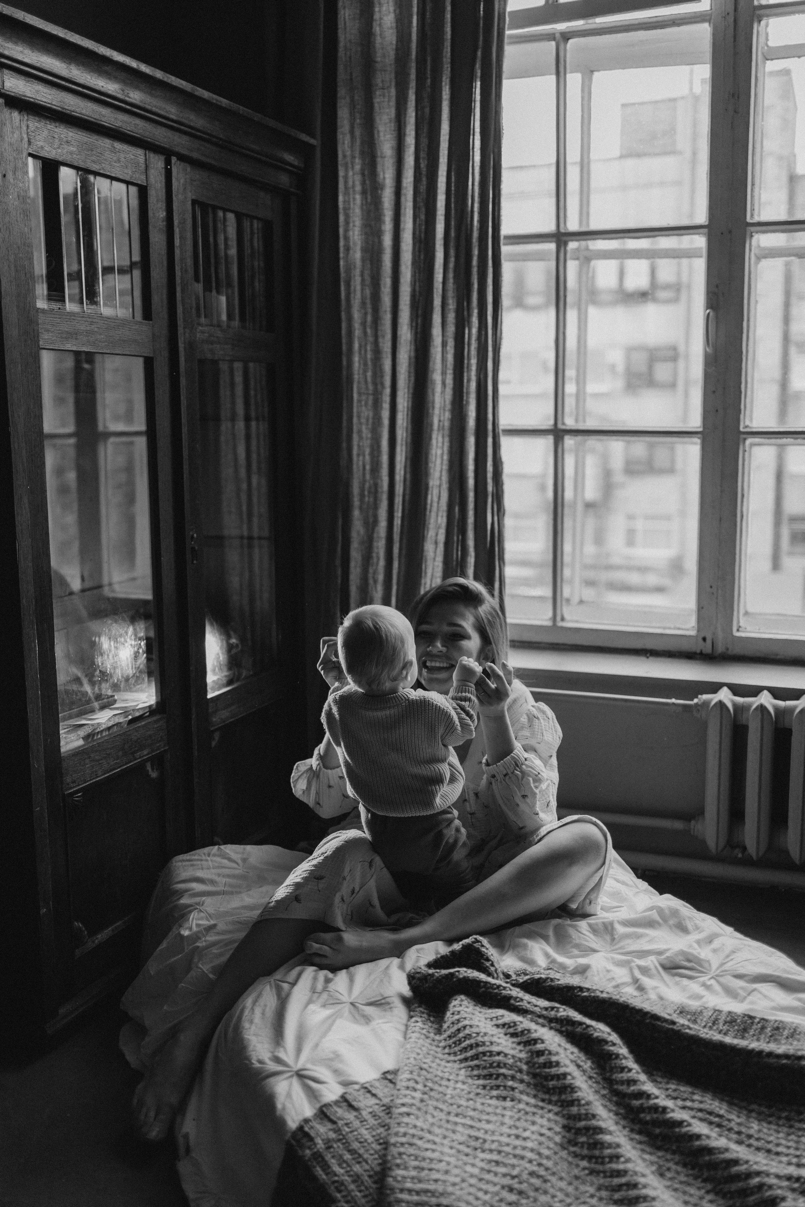 Оля, Никита и малыш Мирослав. Семейный, домашний, ньюборн фотограф Москва Цветкова Елизавета