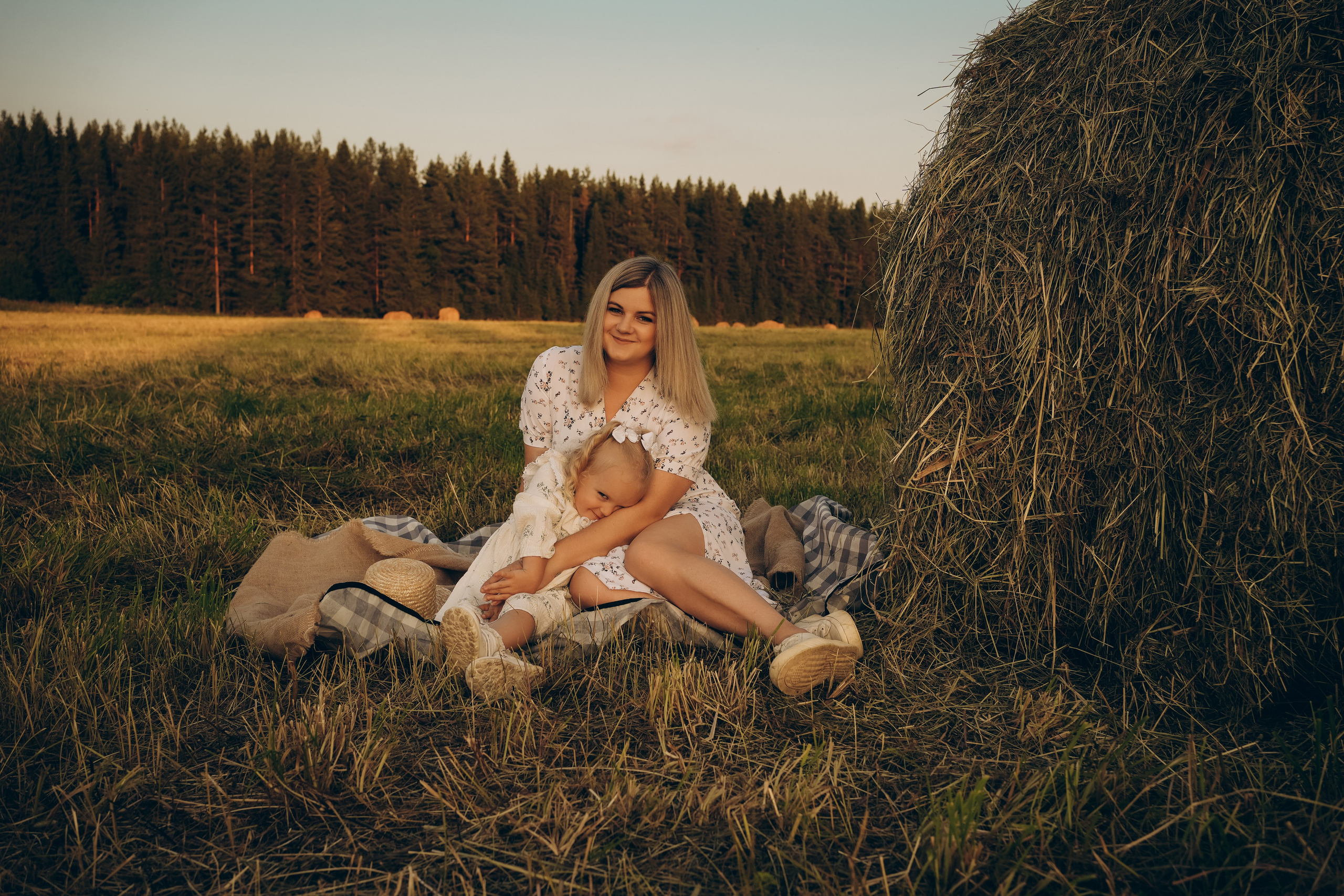 Анастасия и Катюша. Семейный и детский фотограф Плесецк, Мирный Марина Забабурина