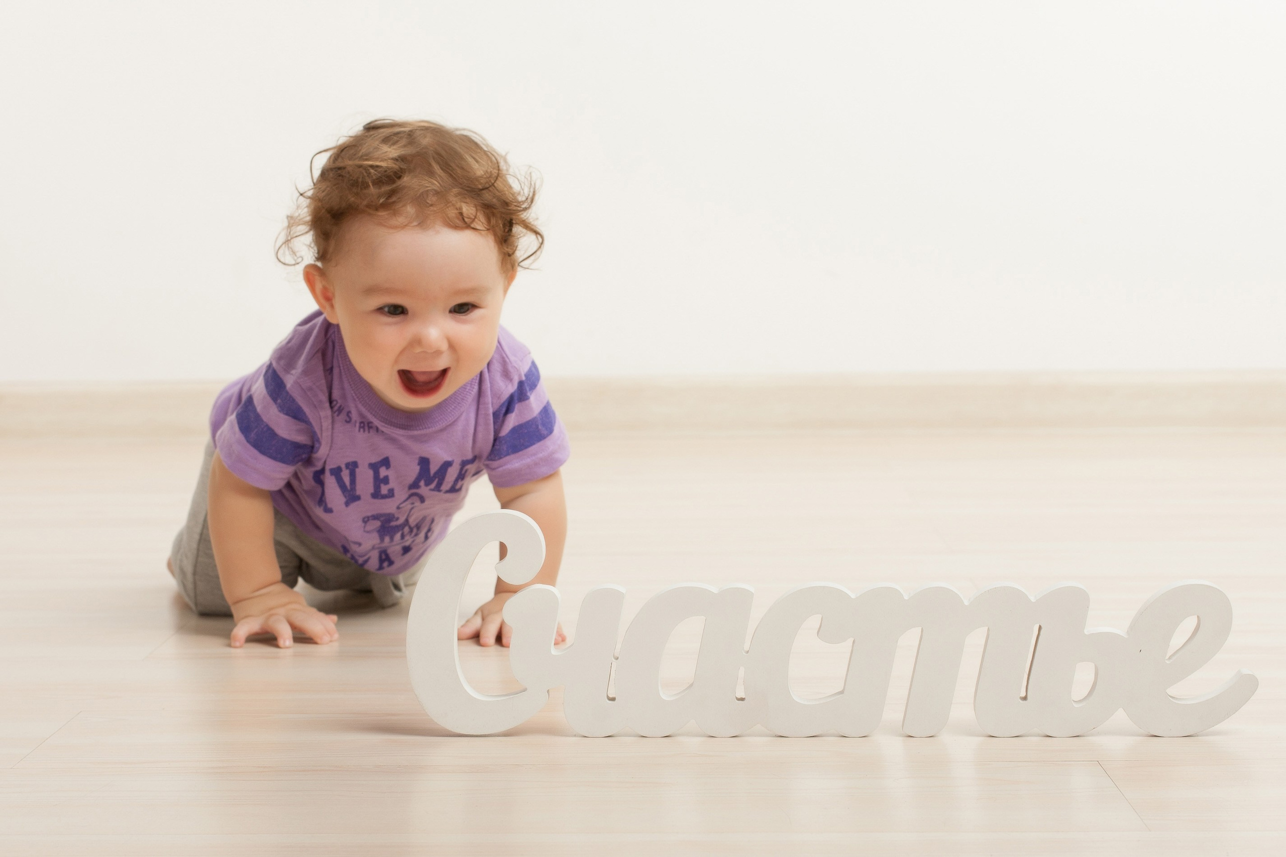 Семейный портрет Семьи Регины. Выездная съемка. Фотостудия Алматы. Семейная и детская фотостудия Family studio.Фотограф Алматы