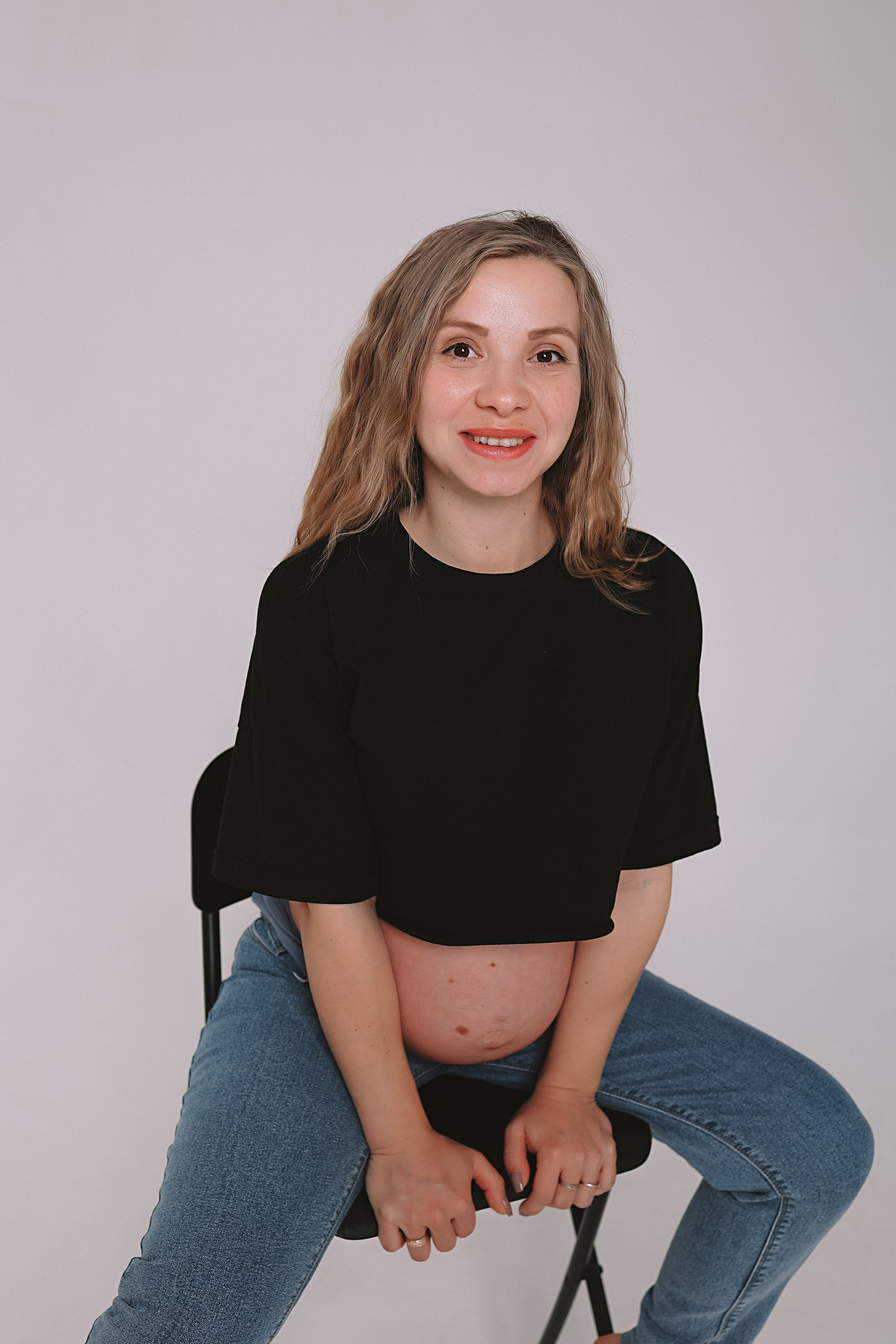 Фататум циклорама и зал. Семейный фотограф Тюмень, фотограф на роды Салмина Мария