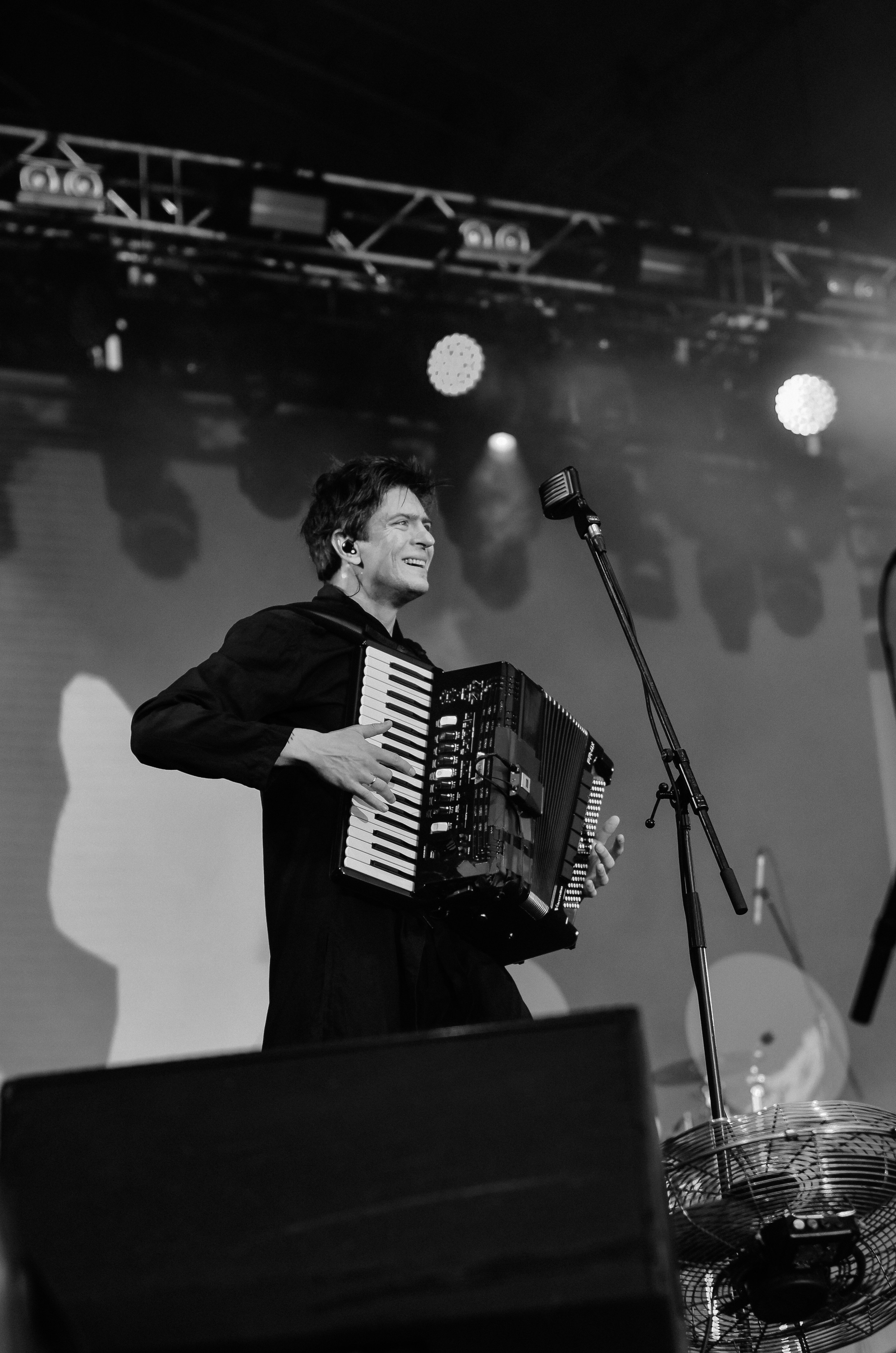 Концерт The Hatters на фестивале «Грань» в Барнауле. Денисова Аля — фотограф для парных съемок и индивидуальных историй в Барнауле