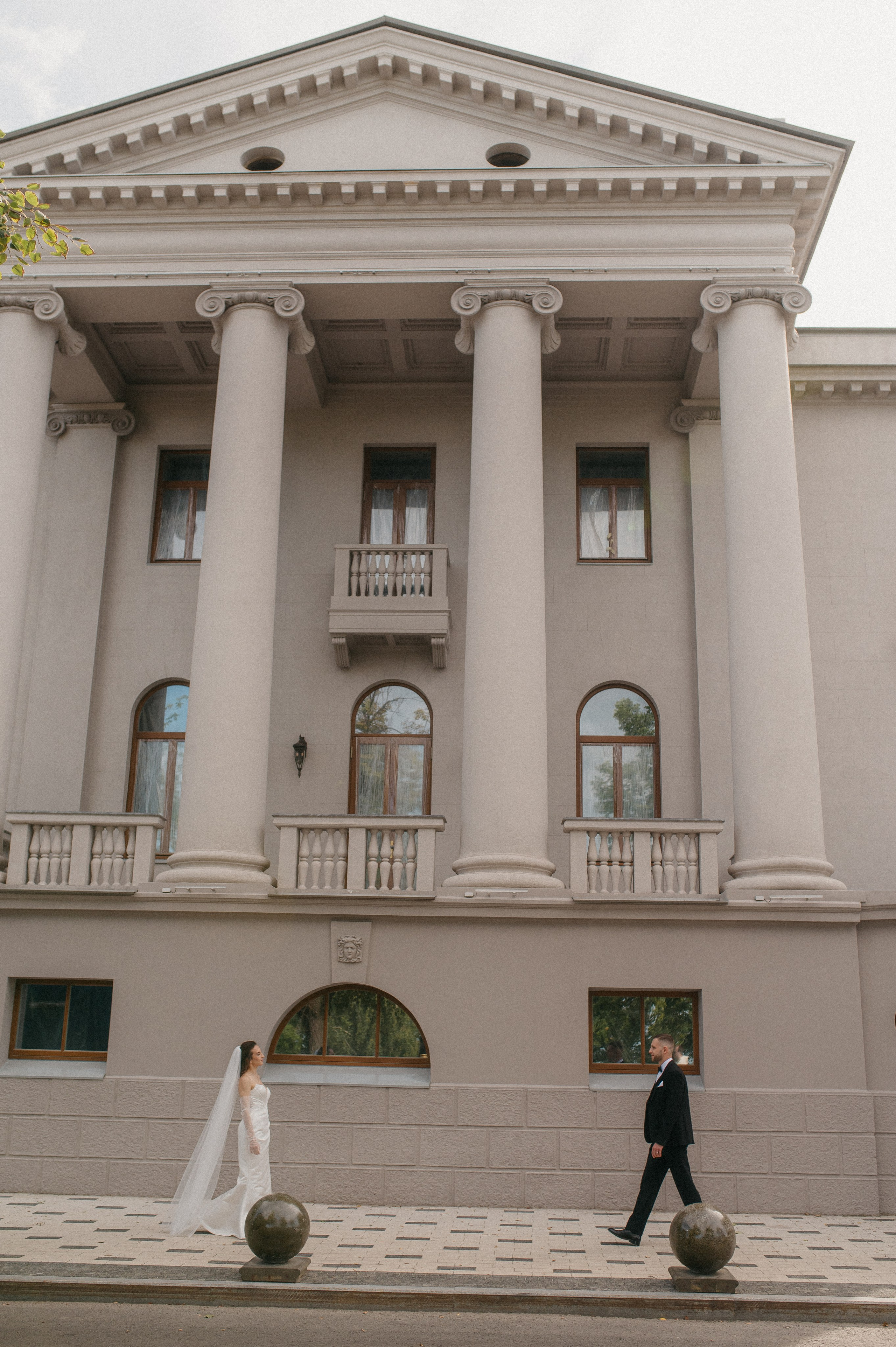 03.08.2024. RETOUCH-HOUSE