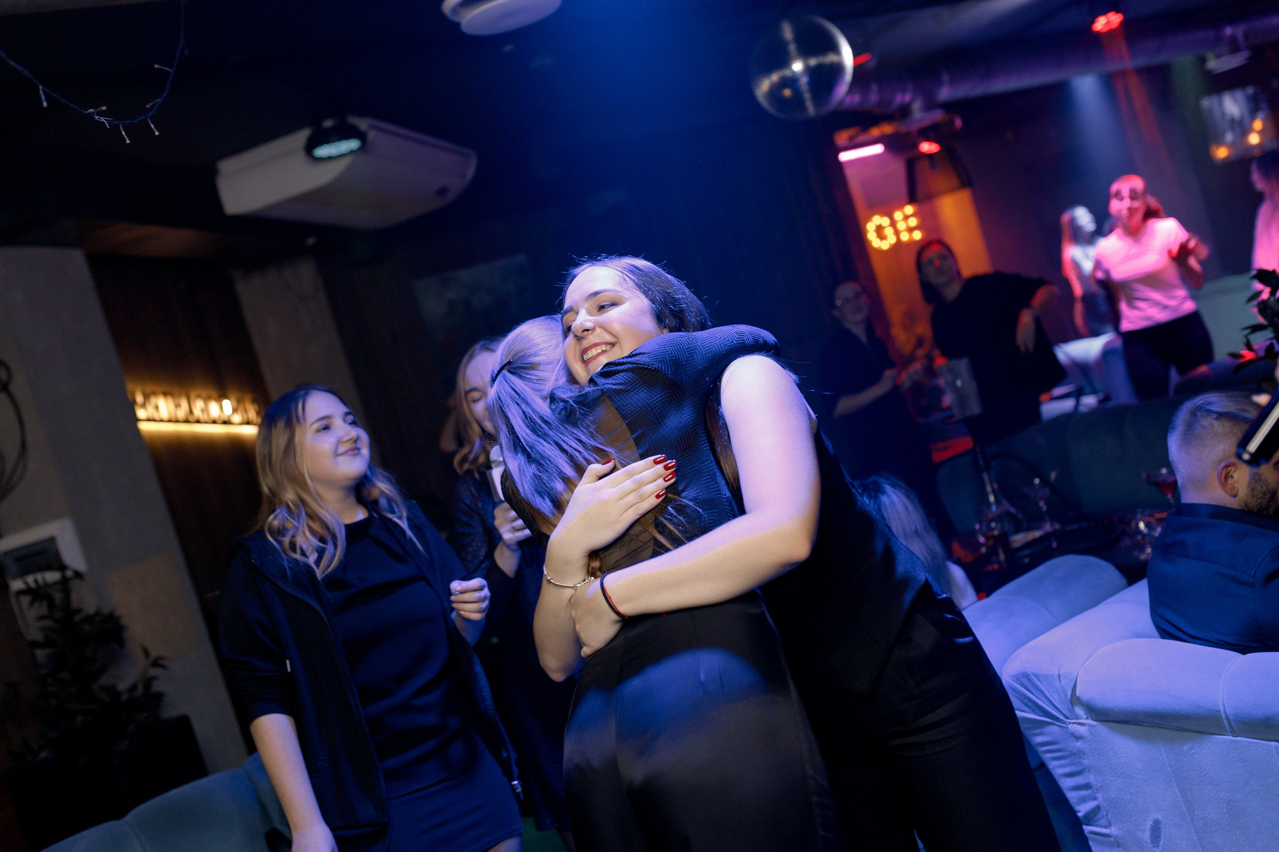 25/11/23 Караоке в Мята Спортивная. Мята Спортивная — Кальянная, караоке, бар в Минске