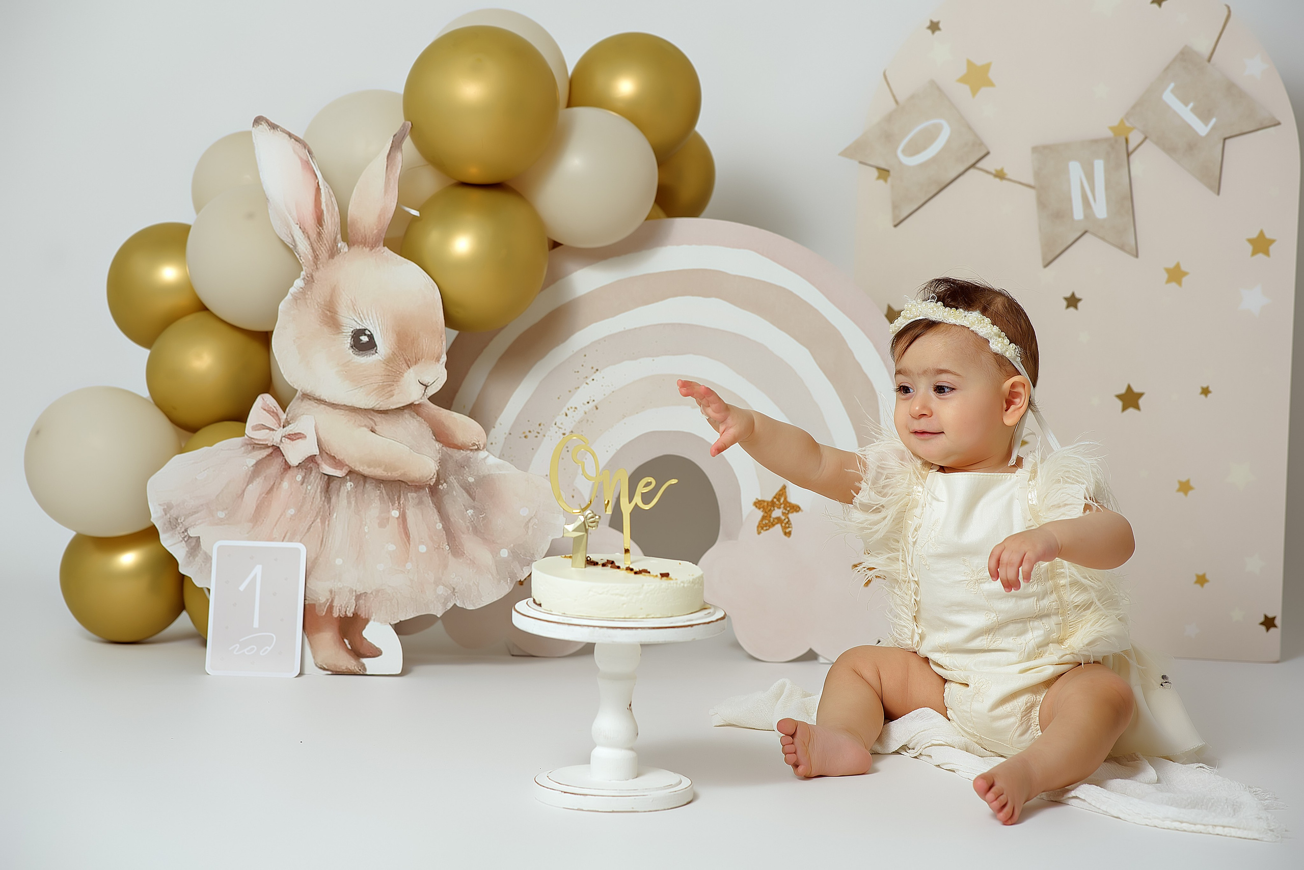 Крушение тортика. Фотограф беременности и новорожденных в Рязани