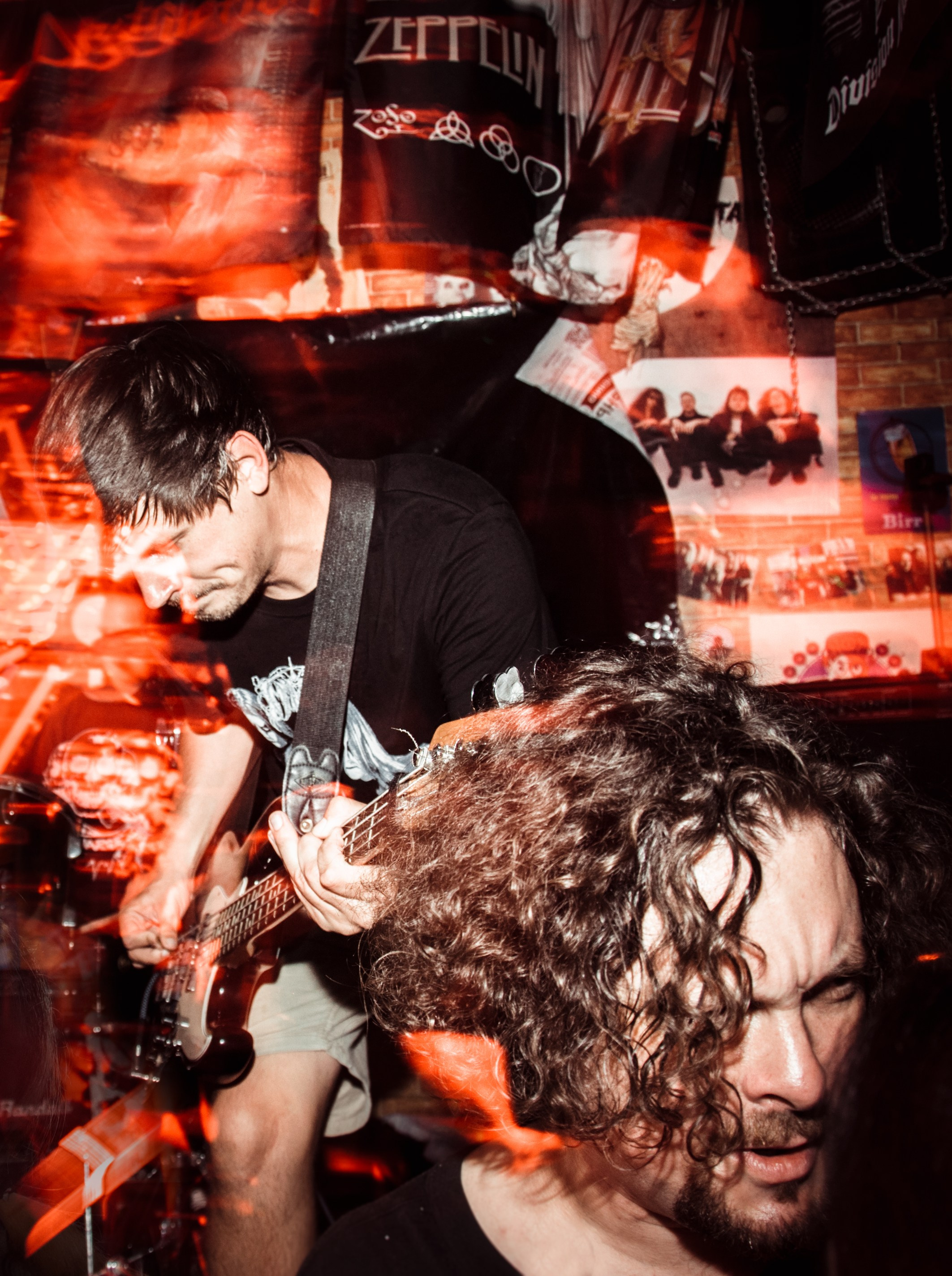 ОЗЕМ (Севастополь) концерт Искра 2023. Репортажный фотограф в Симферополе Зареев Иван